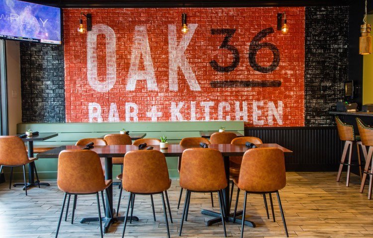 While we&rsquo;re on a restaurant kick, don&rsquo;t miss the delicious food and drinks @oak36sav!  They are really knocking it out of the park these days with their menu and cocktail offerings (not to mention live music, trivia, and more!) We love th