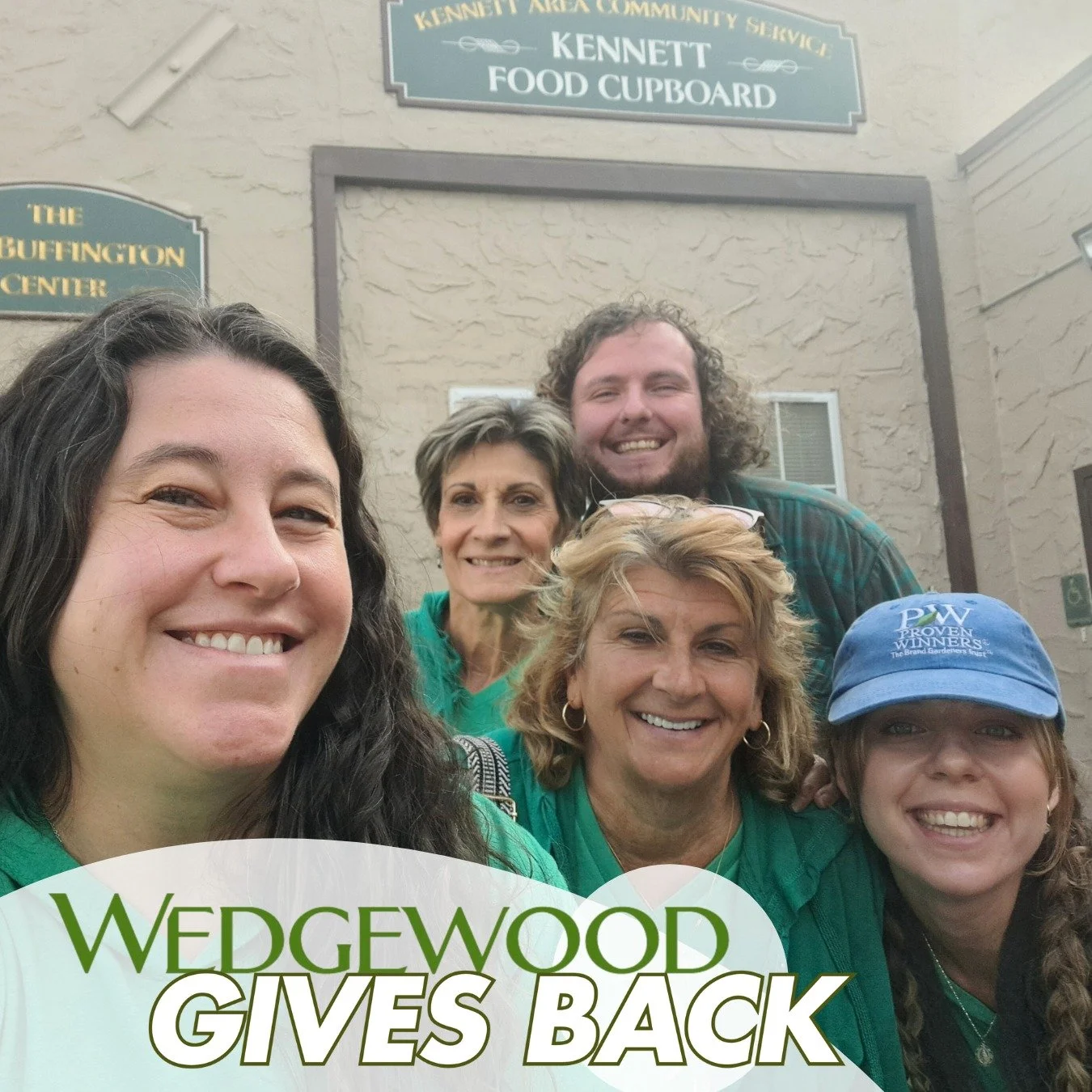 Wedgewood Gives Back: The @kennettareacommunityservice Food Cupboard
Members of our amazing staff recently took the time to volunteer at the Food Cupboard run by Kennett Area Community Service, packing food for their KACS-on-Wheels initiative!
KACS
