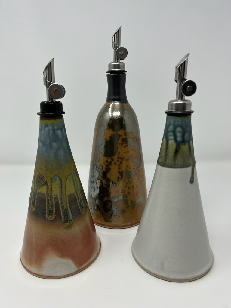 f-12-3-13859254_yfND7rGG_Oil_Bottle_Trio.jpg