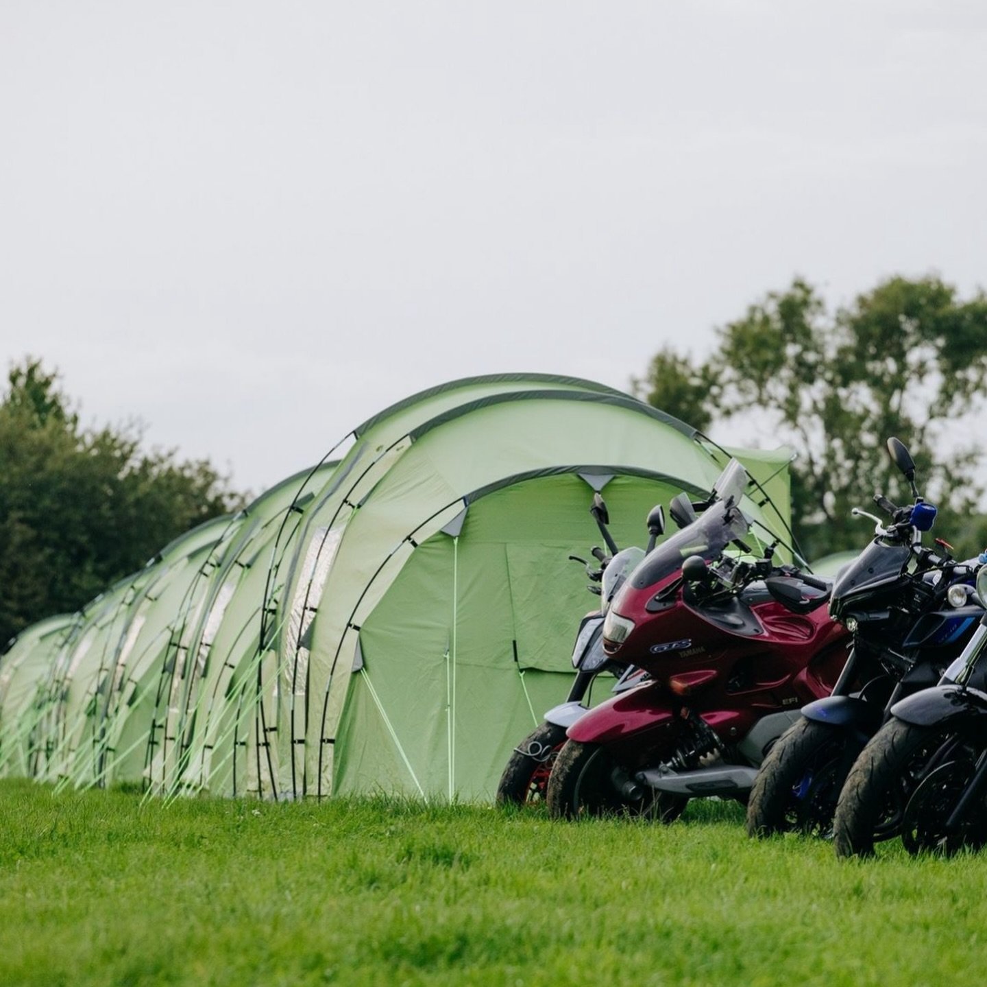 This time 2 months ago we were in full swing at Moto GP 🏁 Our 2025 accommodation will be available early NEXT WEEK at early bird prices. Get your bookings in before our prices increase on the @silverstonewoodlands website!! 🏍 🍂 

#motogp #prepitch