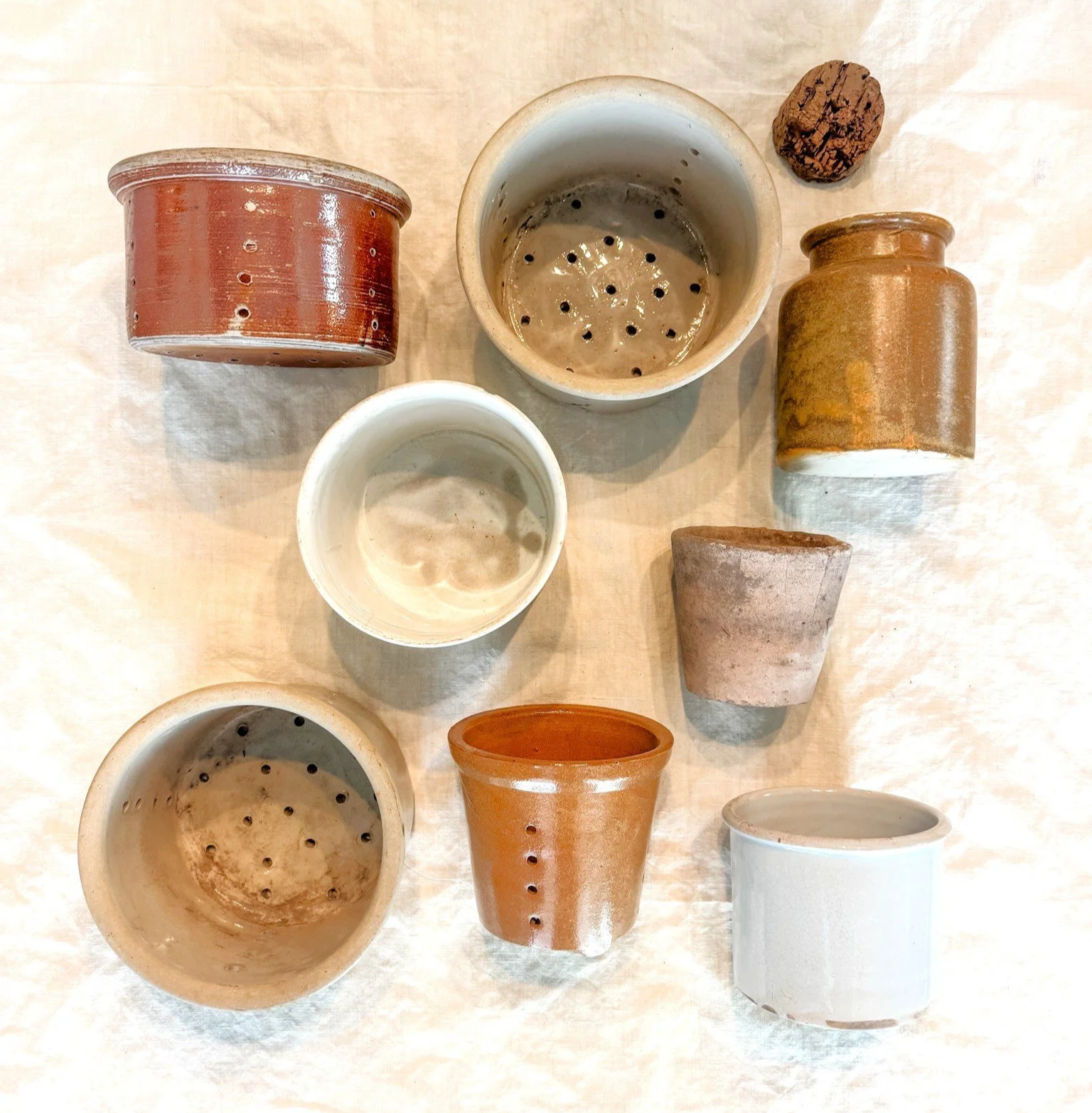 Crocks+light.png (Copy)