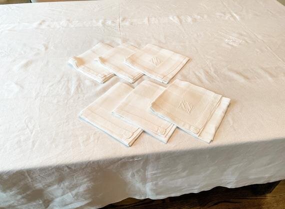French Vintage Damask Linen Table Set