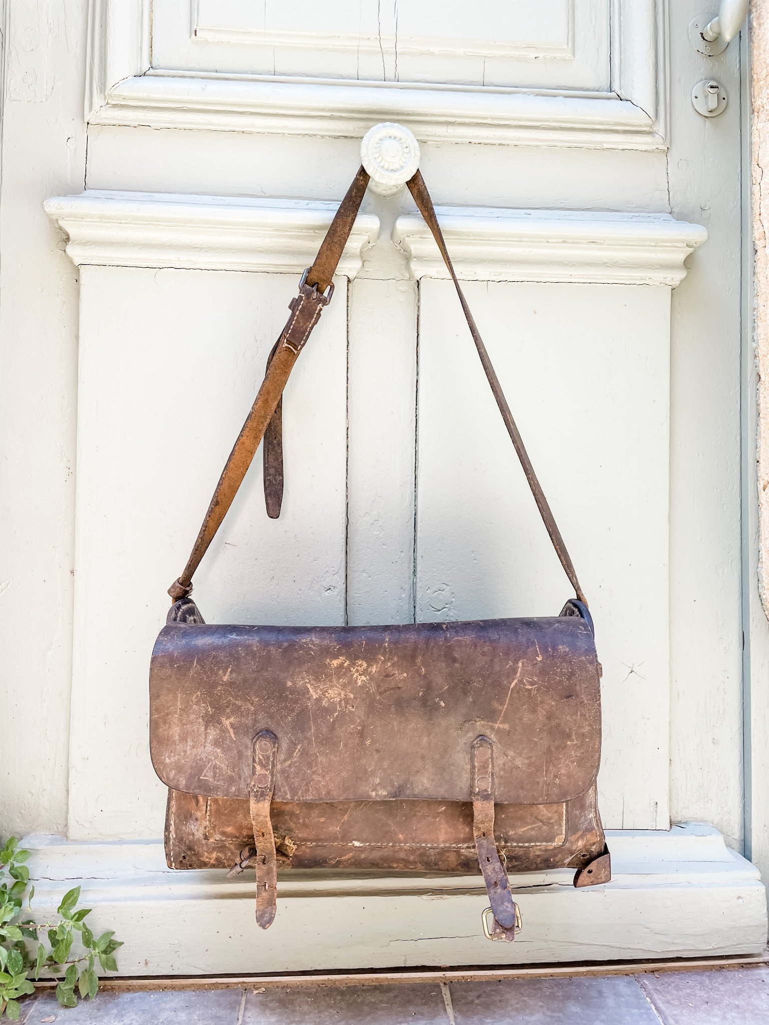 Rare, c.1910 - French Vintage leather shoulder satchel/bag with strap —  Aimee's French Market