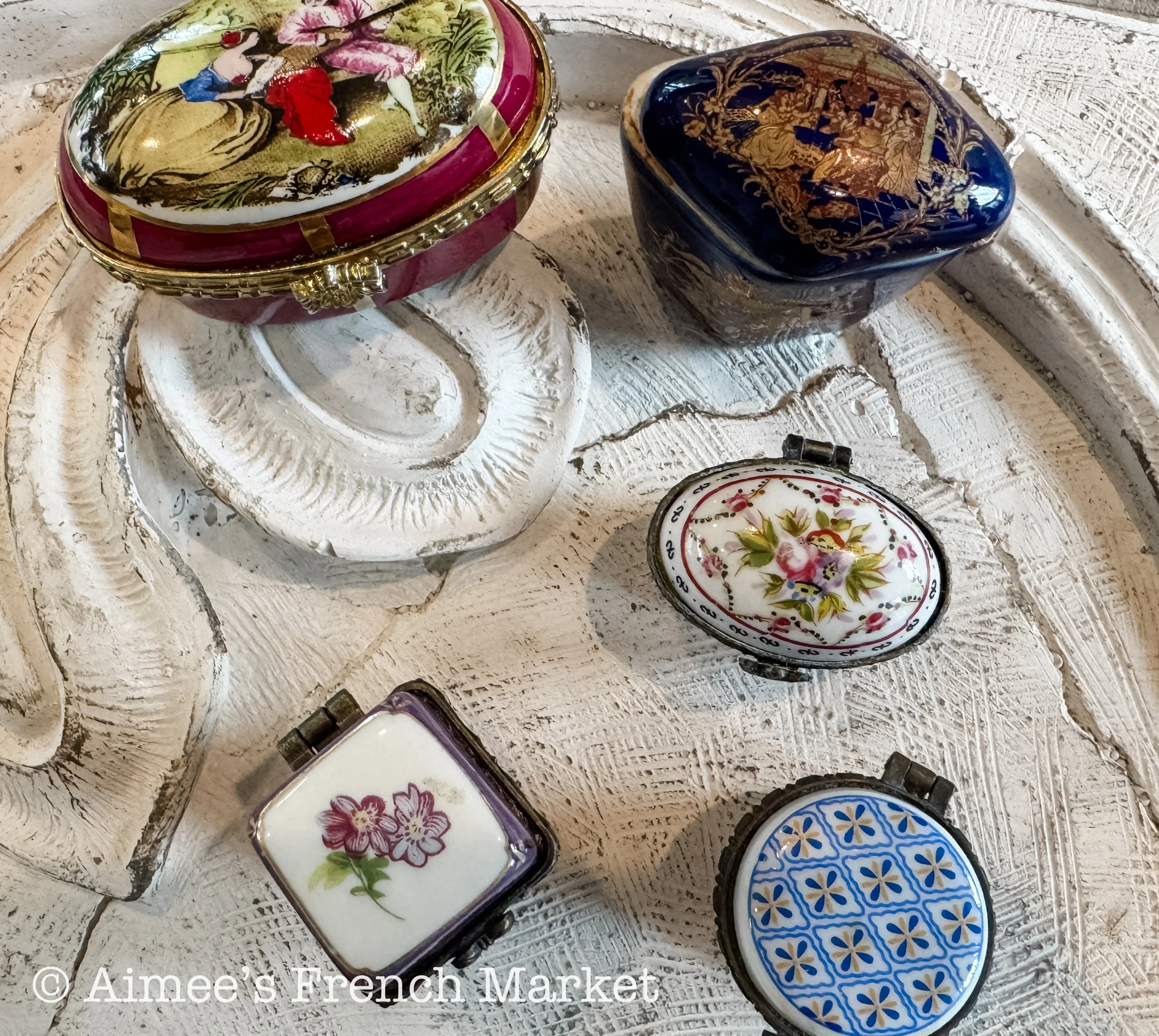 New Styles - Vintage Bijoux boxes - Great for Engagement!