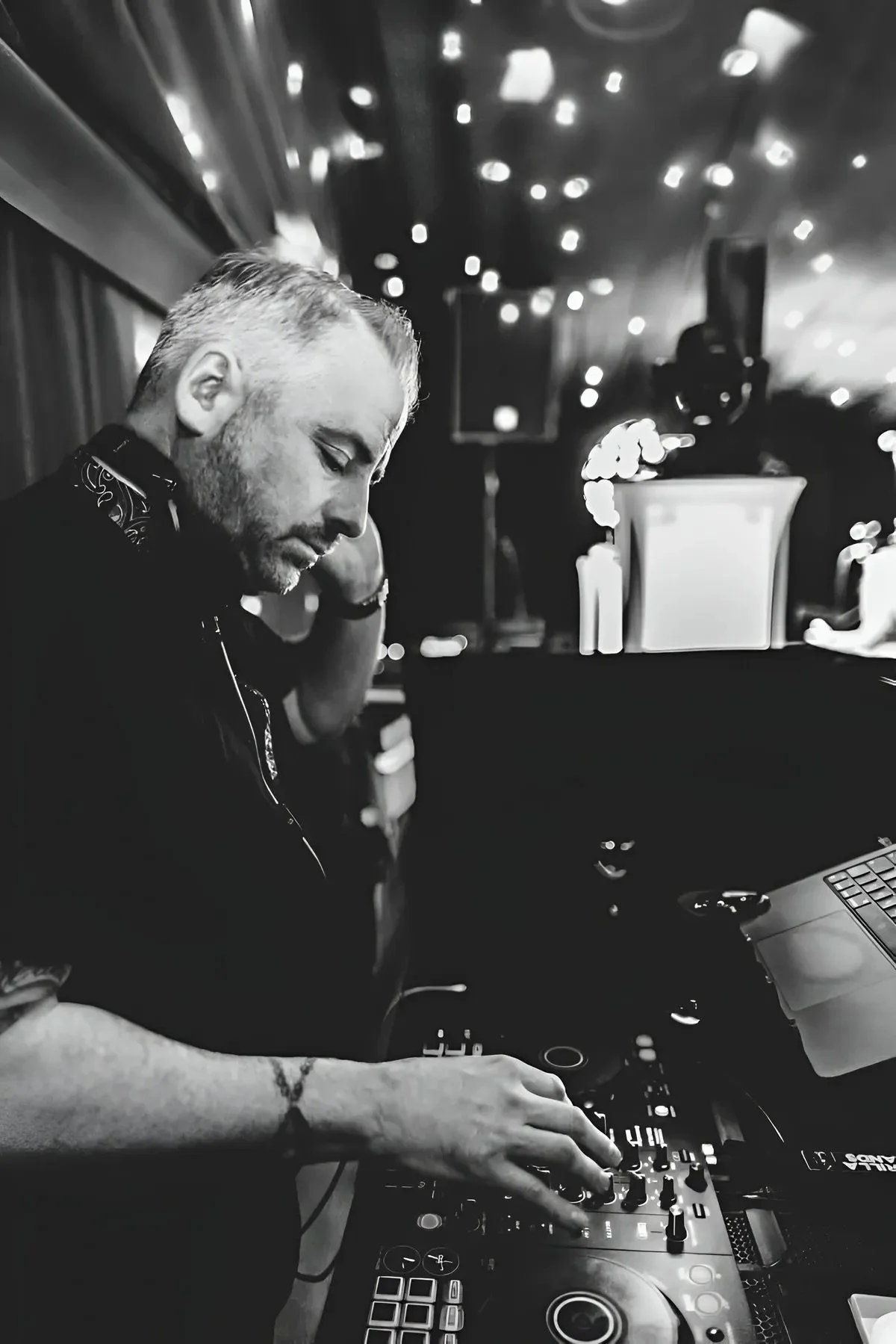 JRC Entertainment - Joe