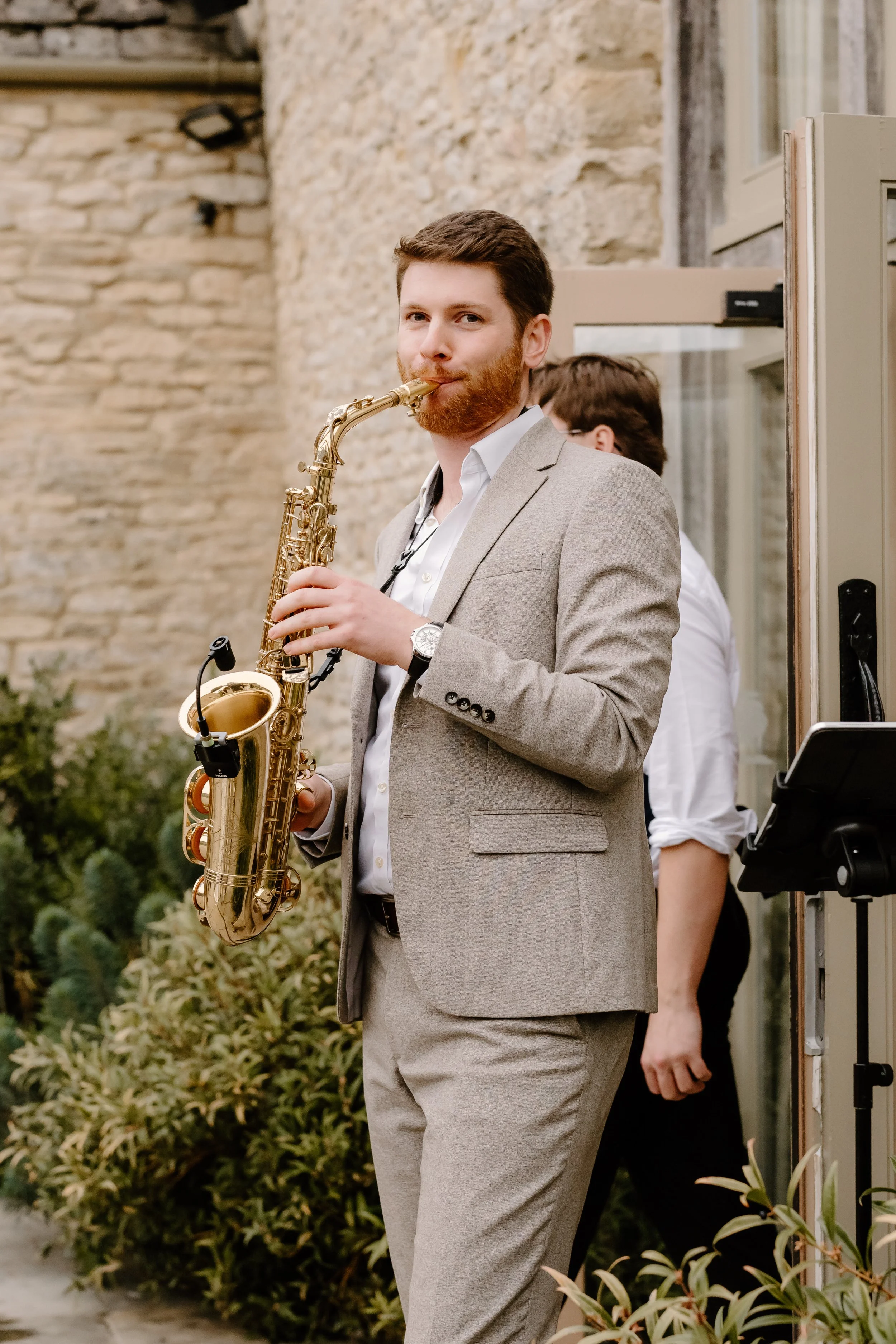 24-10-29 Rachel & Fil (Caswell House, Oxfordshire) Rachel And Fil Wedding-663 (Credit @Steph.kiely.weddings).jpg