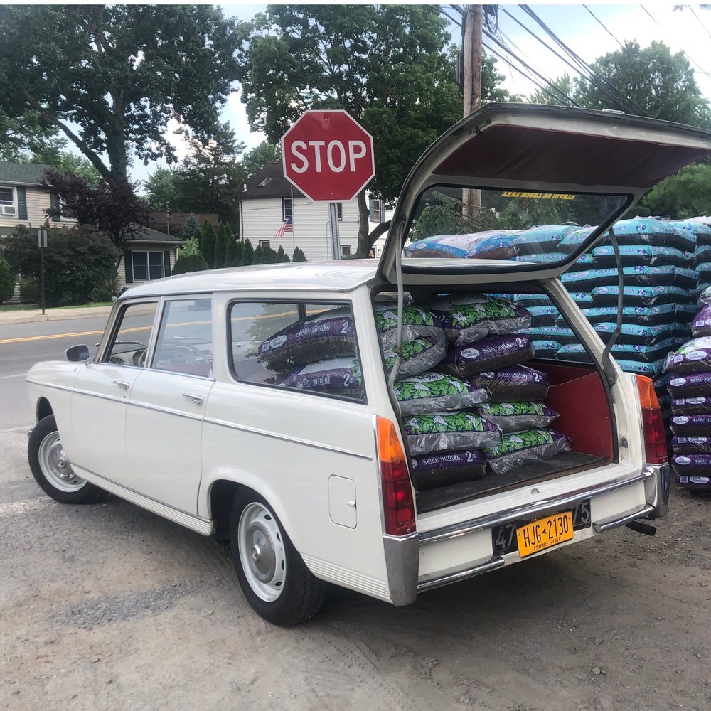 1965 Peugeot 404 Familiale — Octane Film Cars