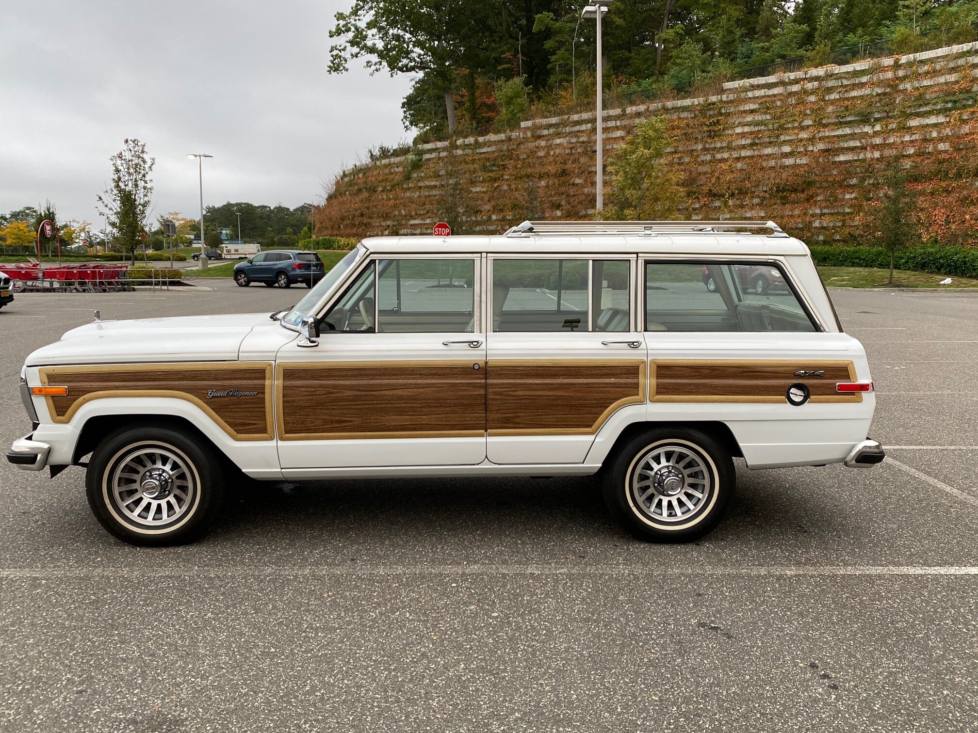 1990 Jeep Grand Wagoneer