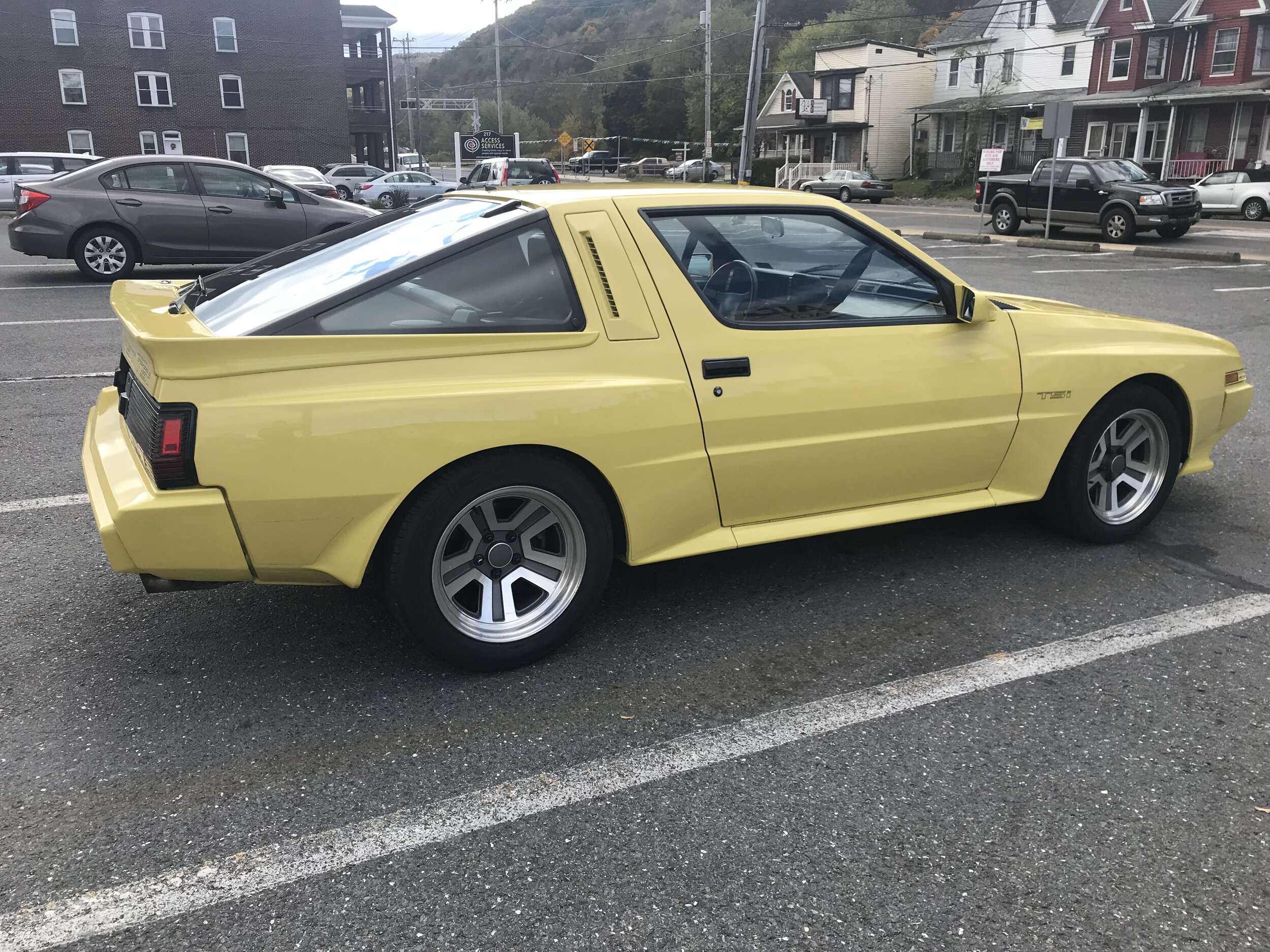 1989 Dodge Conquest / Mitsubishi Starion