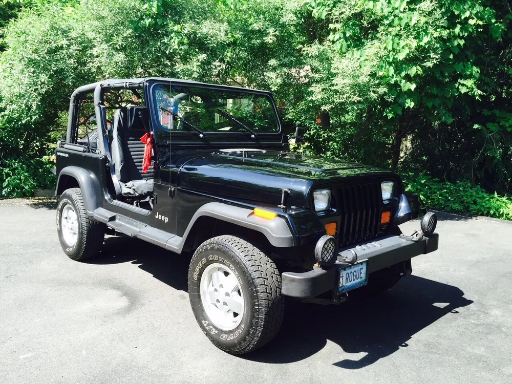 Top 76+ imagen 93 jeep wrangler Abzlocal.mx
