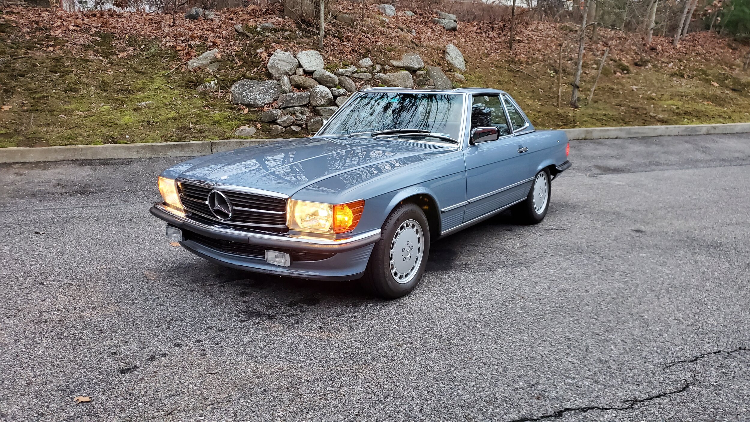 1988 Mercedes Benz 560SL