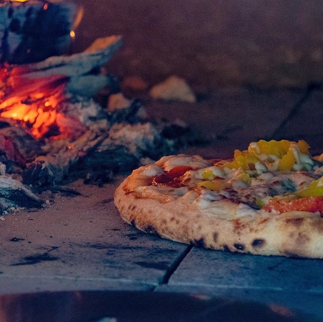 We've been having a blast making pizzas outside&nbsp;@helltowntaproomexport 
Here's a pic of one of our #pies Catch us at Helltown Taproom again this Saturday September 28th. We'll be firing up the oven and we'll be ready to pound out pies by noon. J