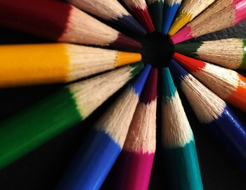 art-art-materials-bright-627901.jpg