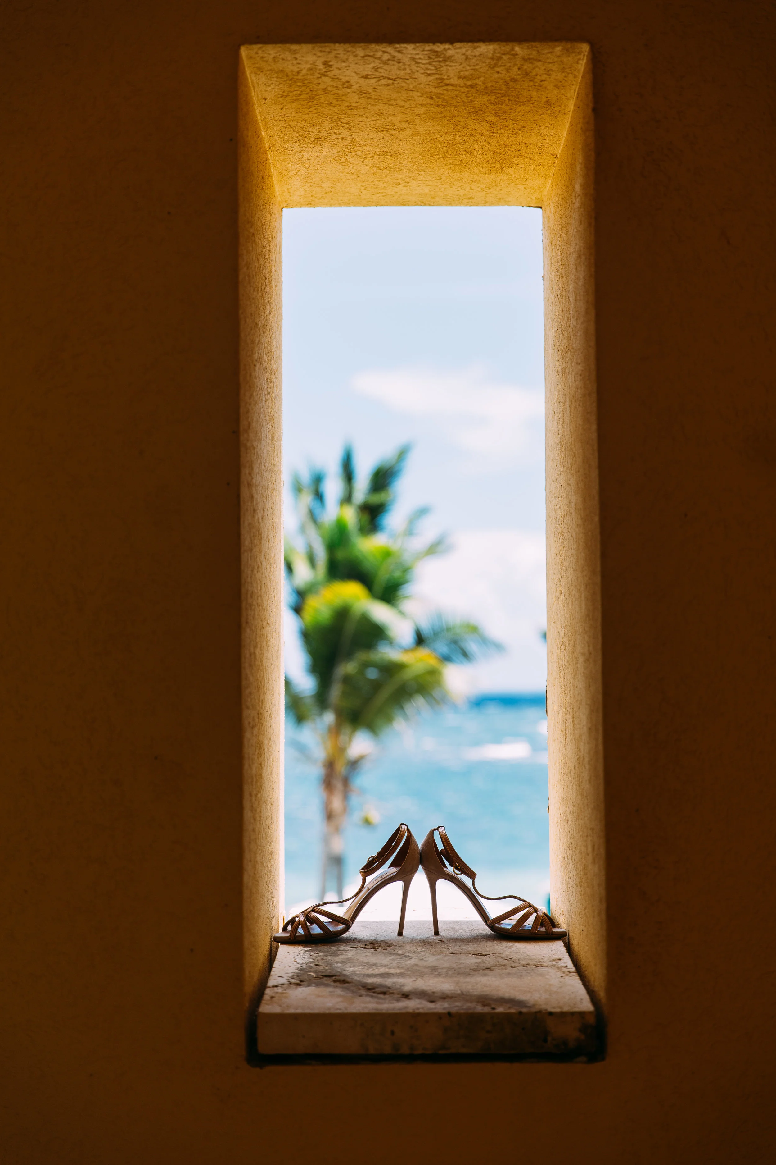MonaBrock_Wedding_MorningPrep-22.jpg