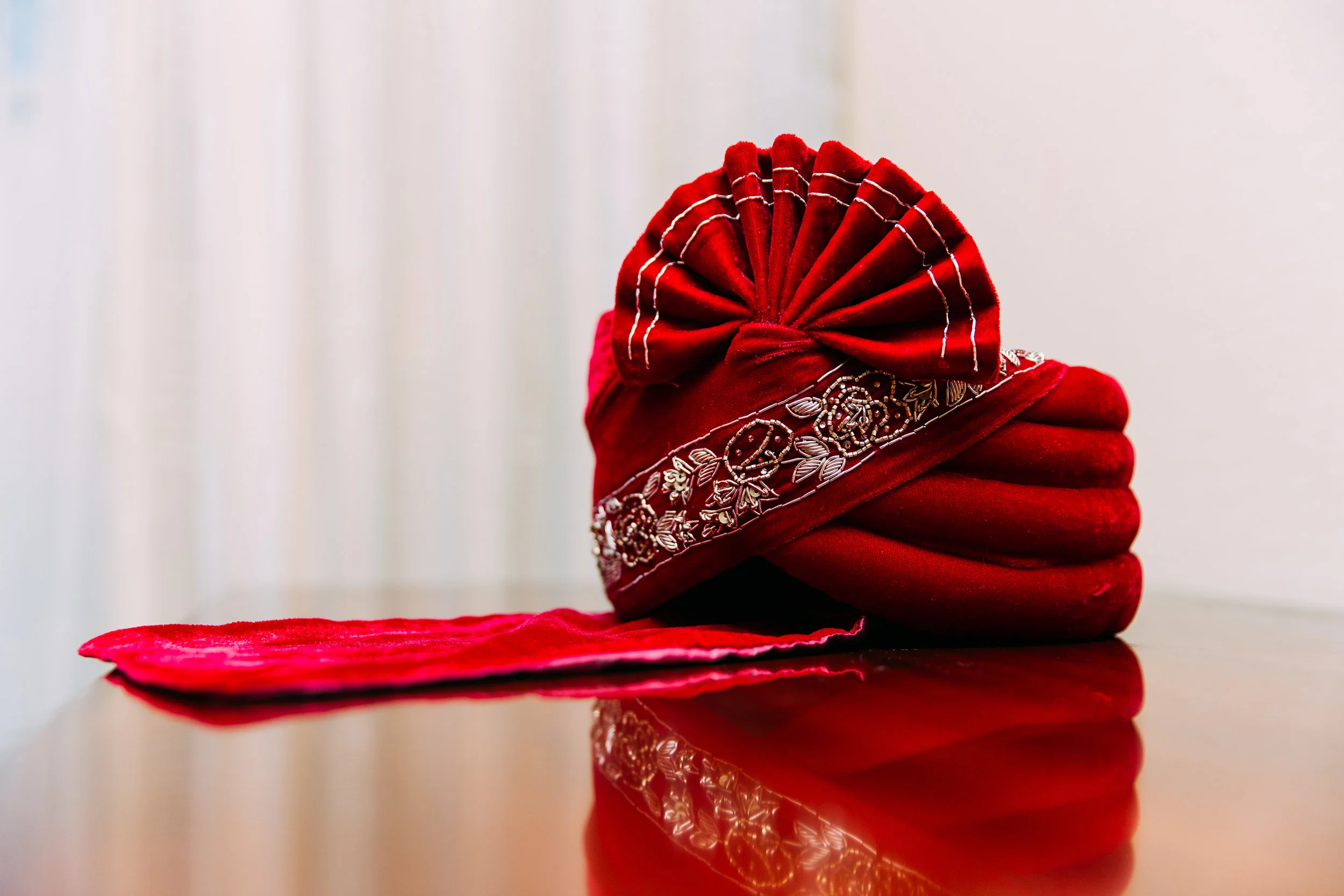 MR_Wedding_GettingReady-40.jpg