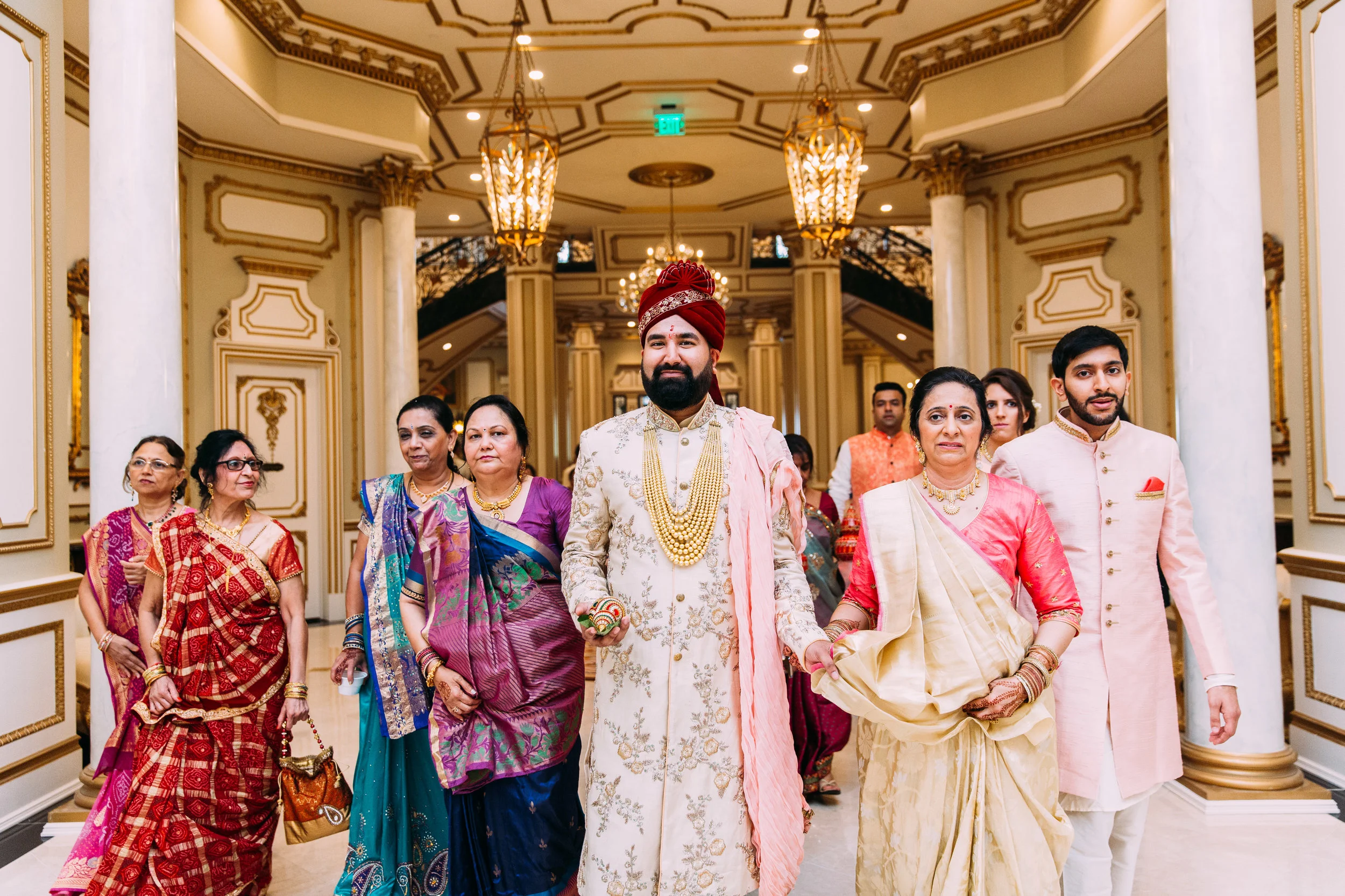 MR_Wedding_Previews-30.jpg
