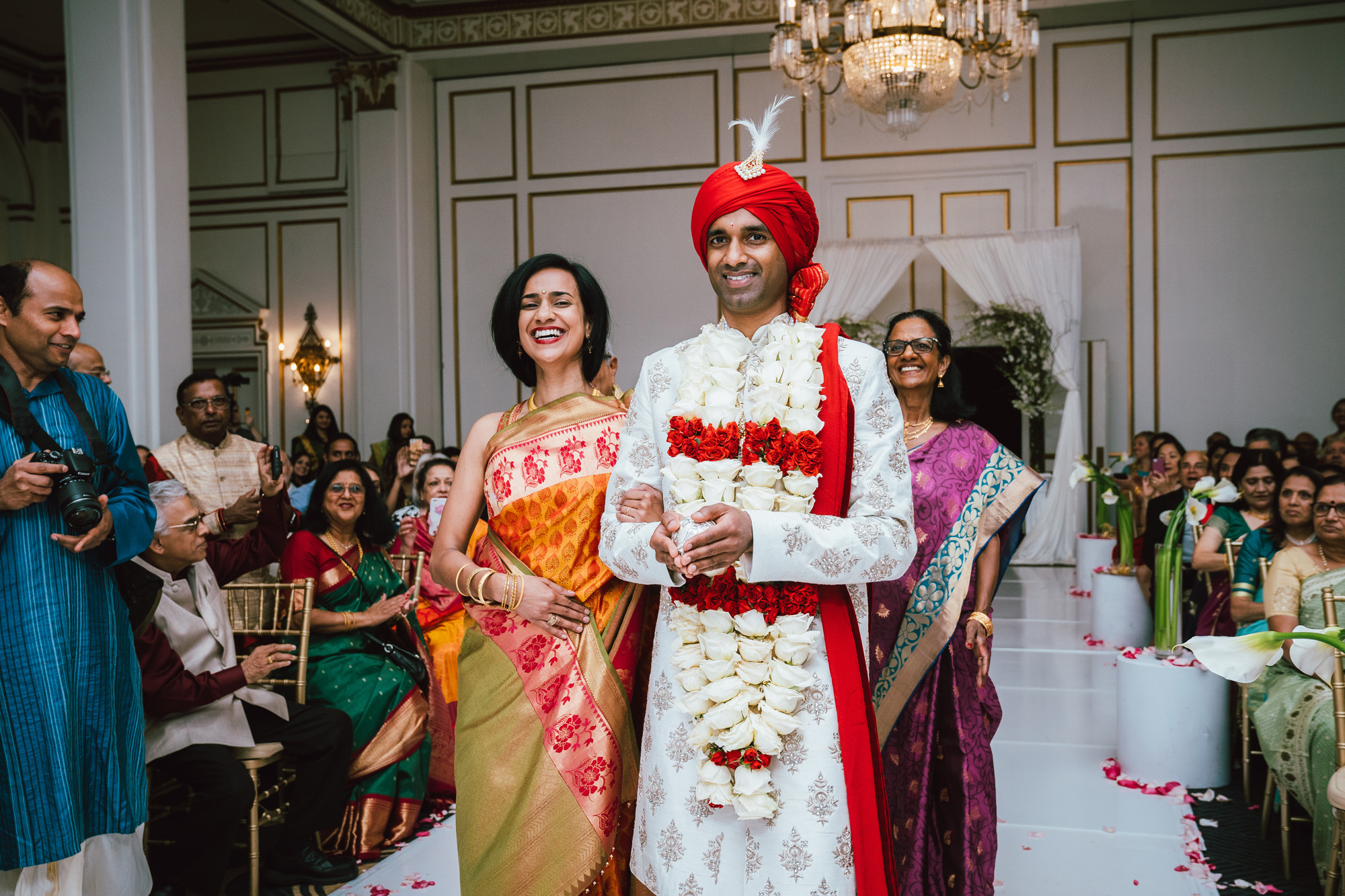 2018_SeetaVivek_Wedding_Previews-38.jpg