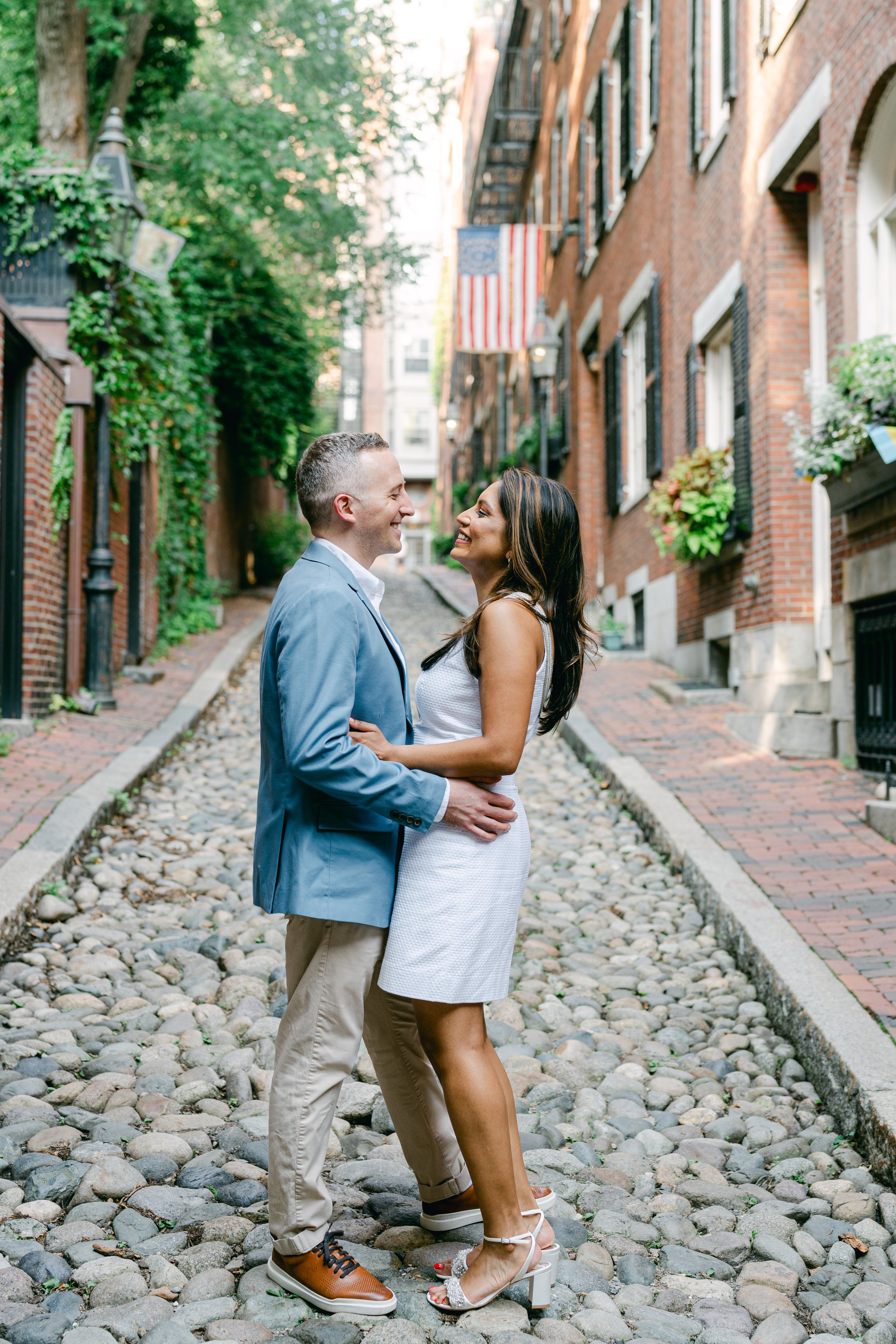 R+J | Acorn Street + Boston Skyline + Castle Island | Boston Engagement