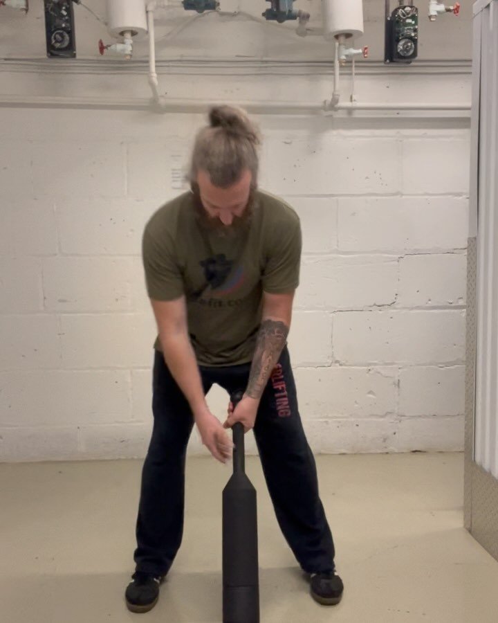 Playing around with the @adexclub collection today. 
75# Gladiator 
16# Arc
20# @markwildman Mace

@2slingsteel @mr.maceman