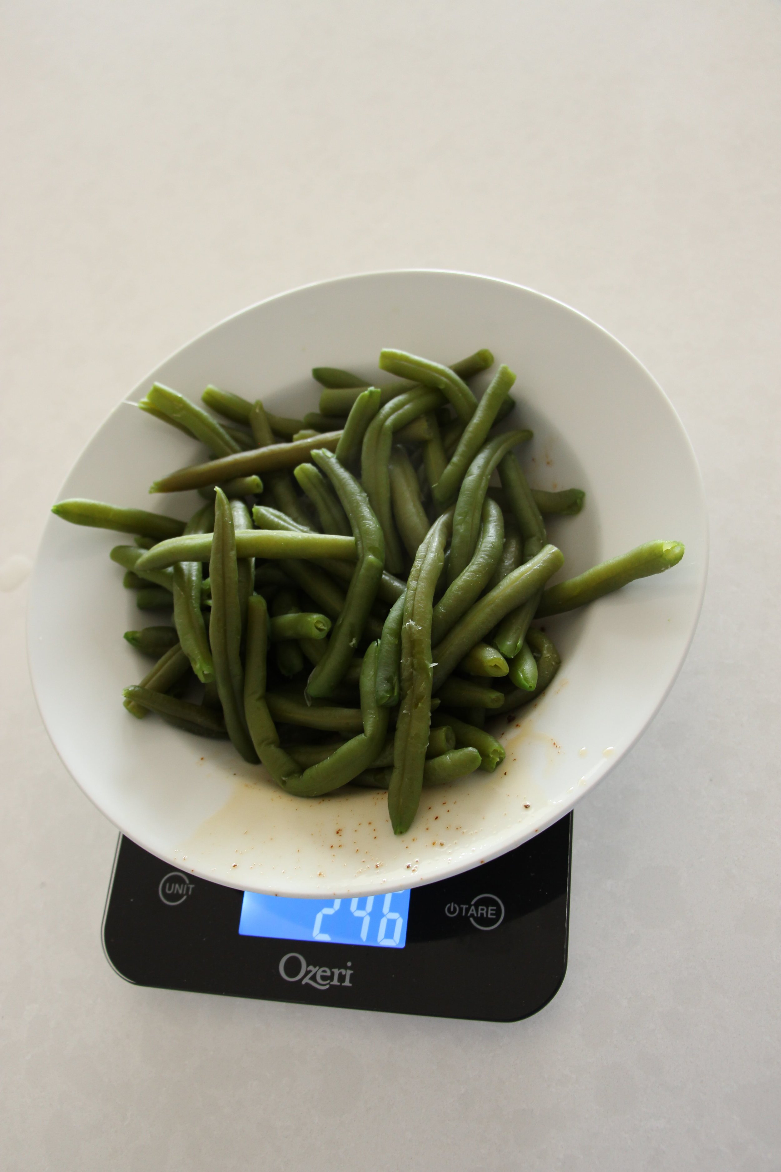 R7_SimpleSalmon_SundriedTomatoGreenBeans_3-min.jpg