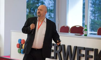 Steen Rasmussen has made his agency IIH Nordic more profitable by transforming how his team works. He’ll show you the power of combining lots of small productivity tips (many of which you’ll know) and obsessively following through on them.