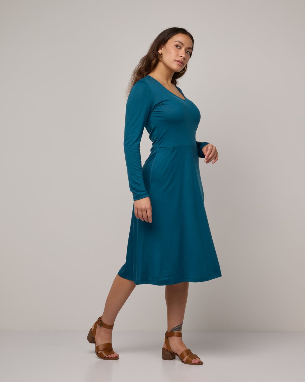 Talia V-neck Midi Dress