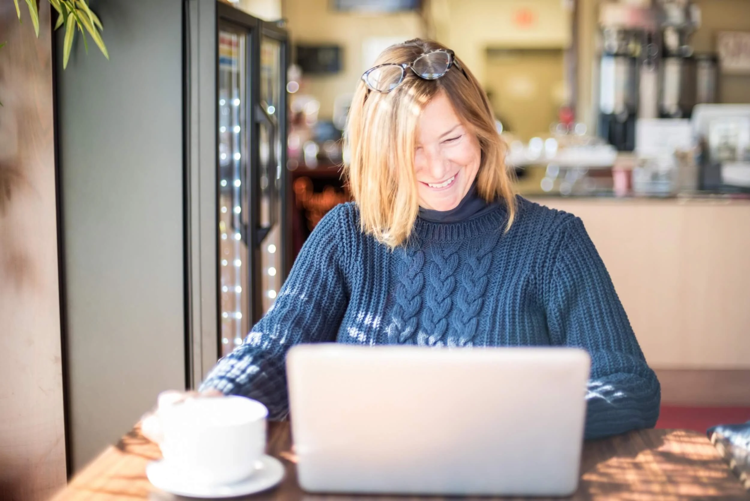 How Professional LinkedIn Profiles for Your Team Benefits your Business