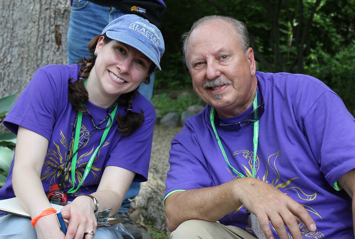 volunteers-art-science-woods-min.jpg