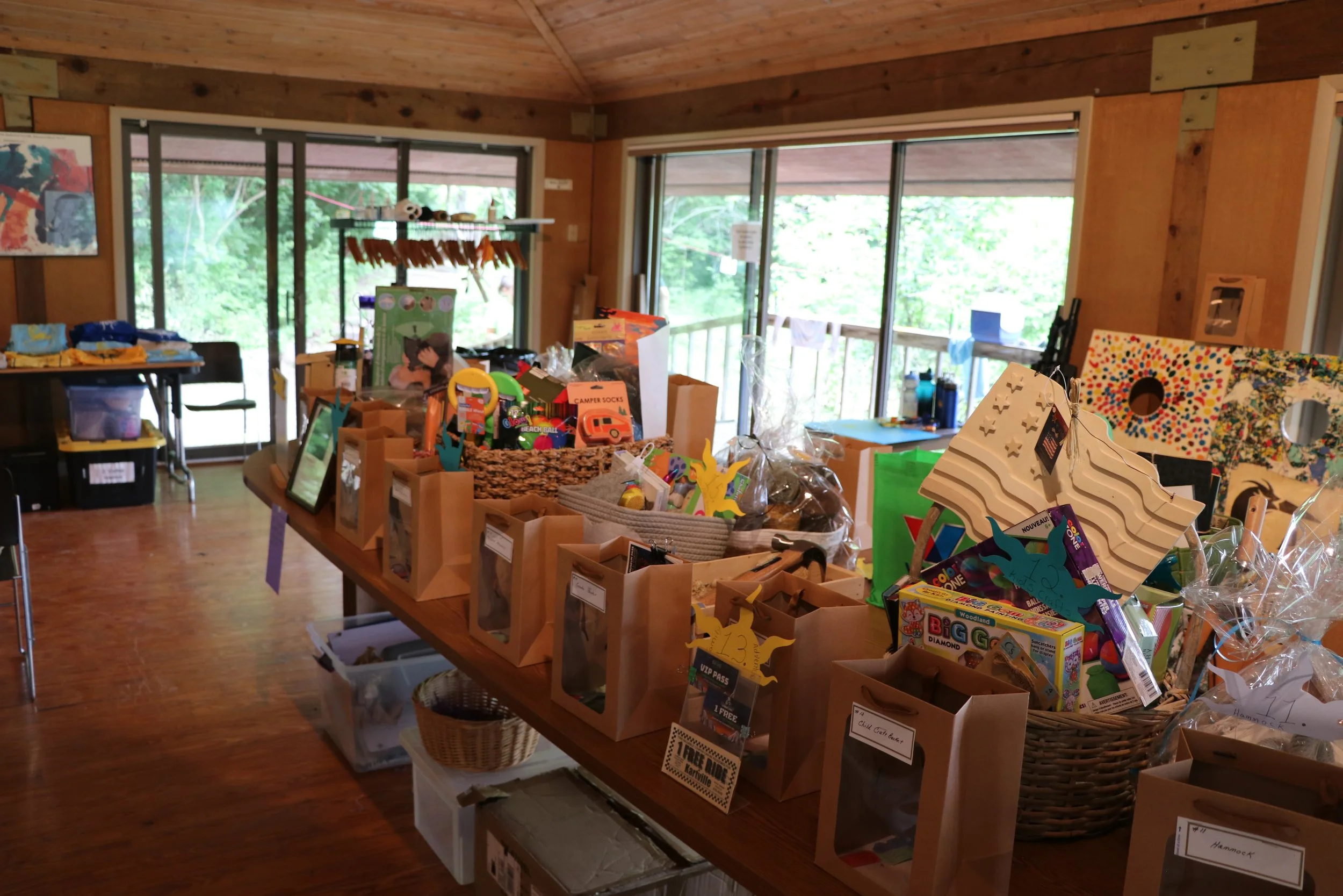 Auction items .jpg