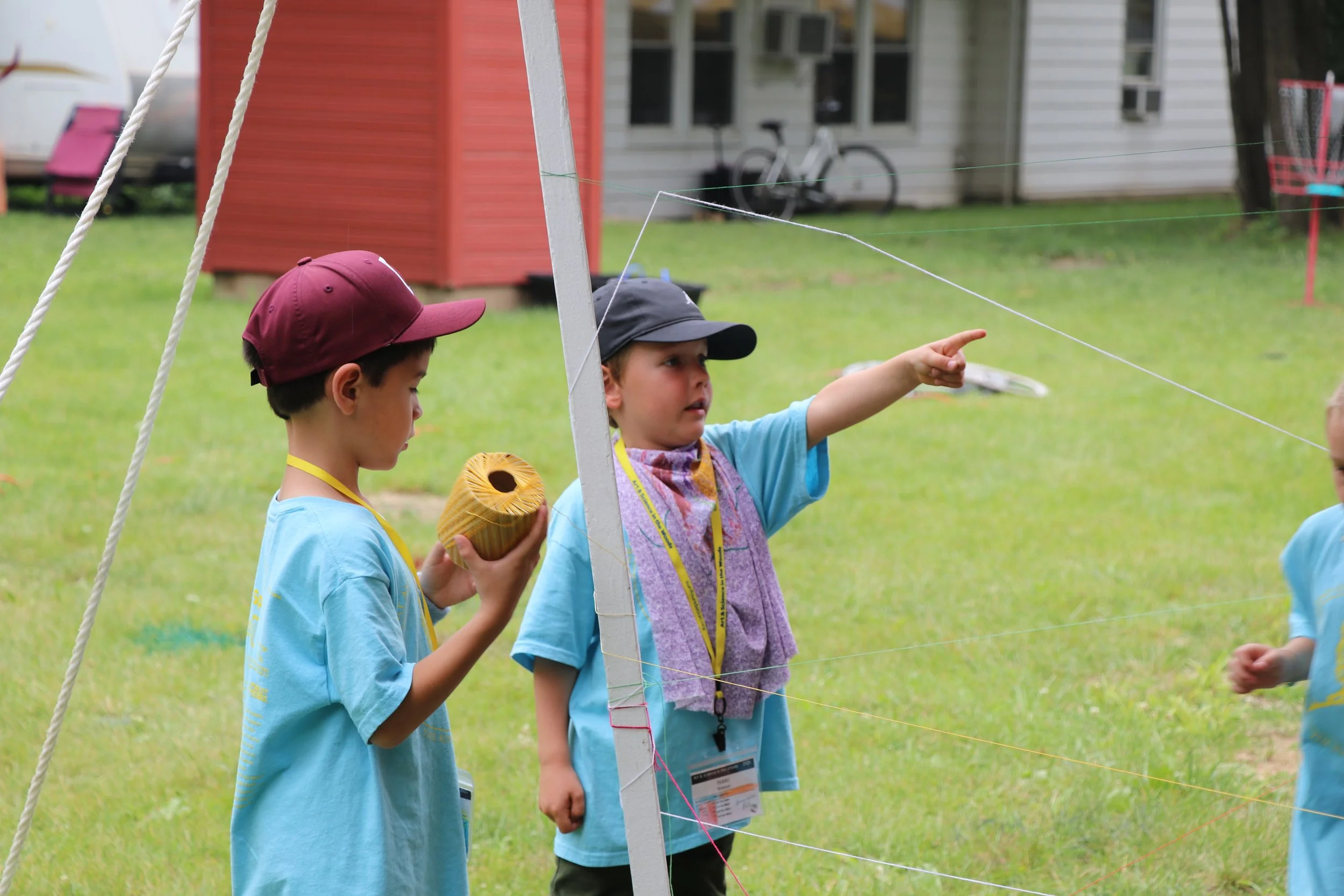 Little Explorers string .JPG