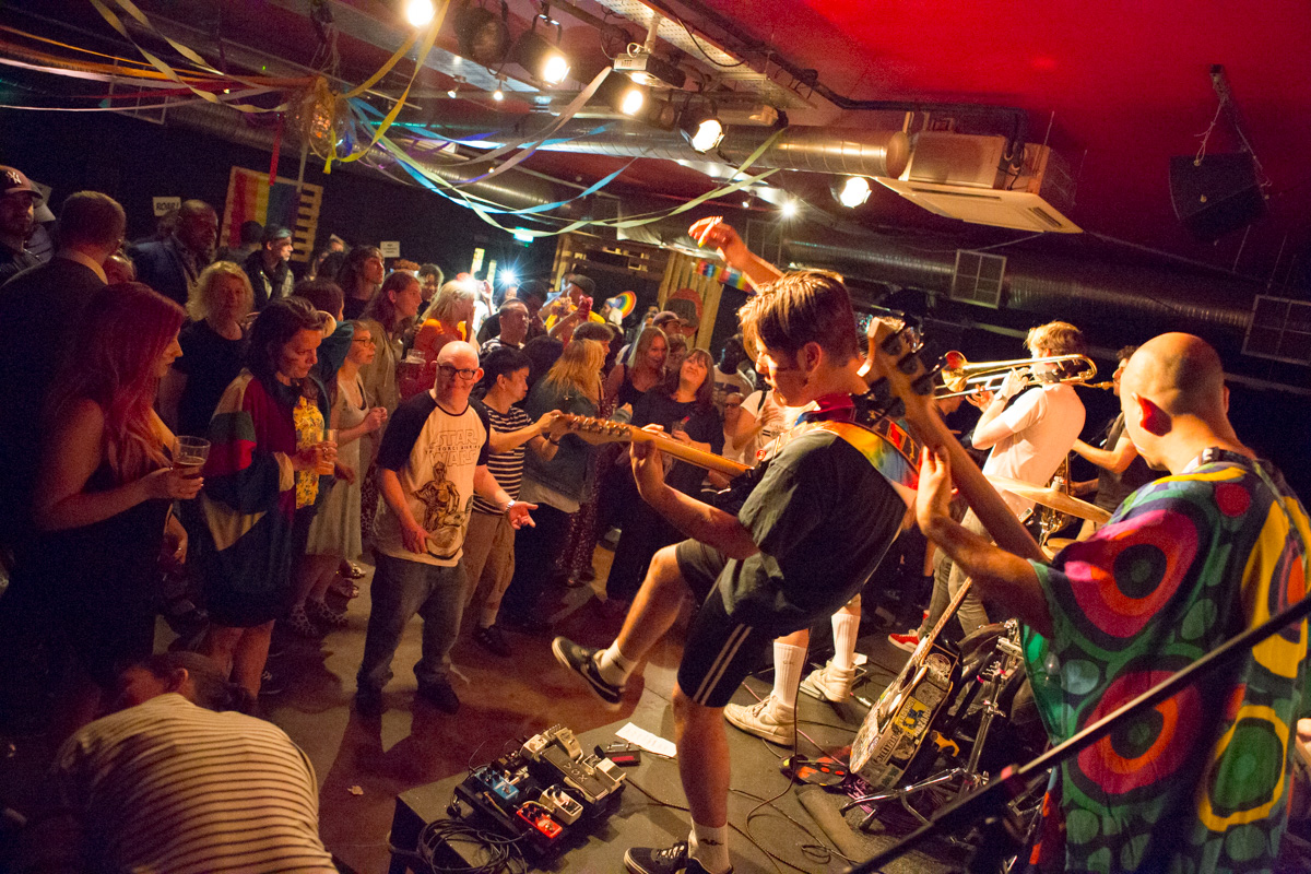 BubbleClub_26.06.19_Web02.jpg