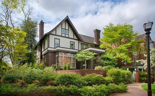 718 East Aloha Street, Seattle | $1,235,000