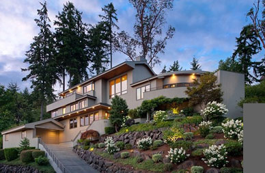 918 Shoreland Drive Southeast, Bellevue | $1,950,000