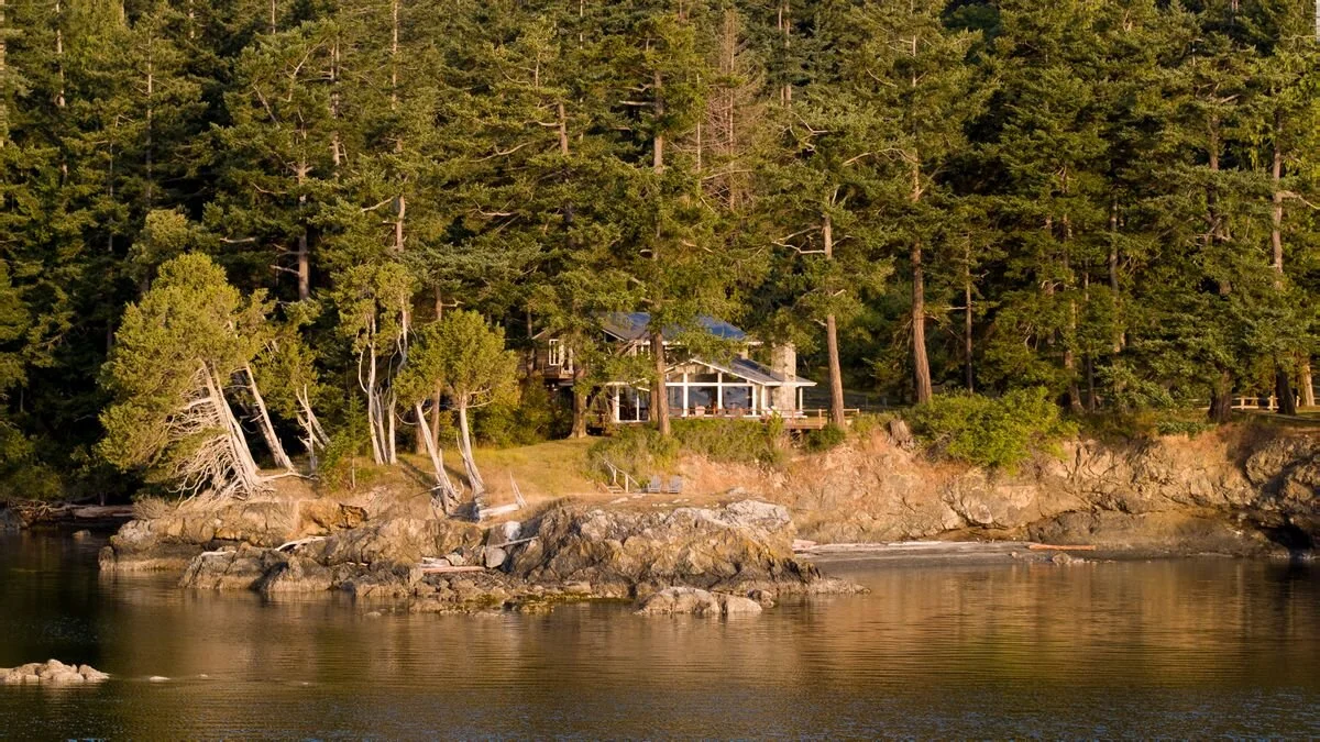 Eagle Crest Estate Makes A Splash — Citrone Partners