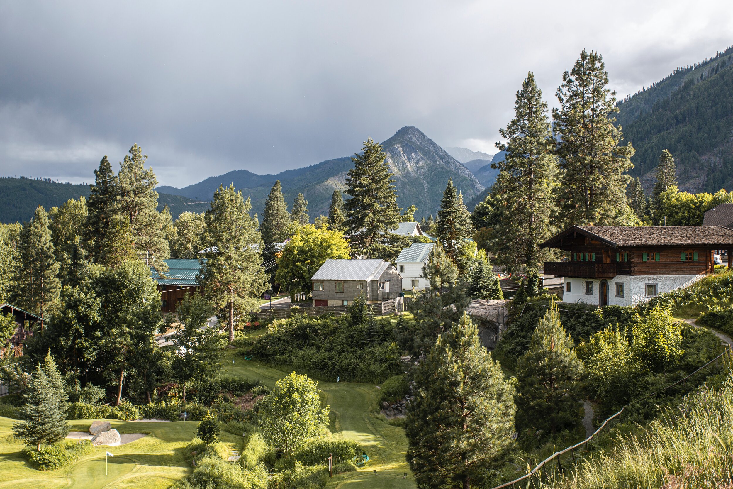 Discover the Most Charming Small Towns on the West Coast