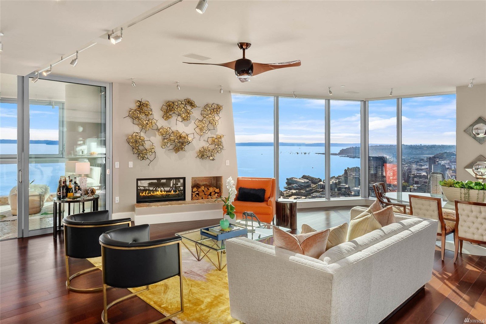 1521 Second Avenue #3700 | $4,450,000