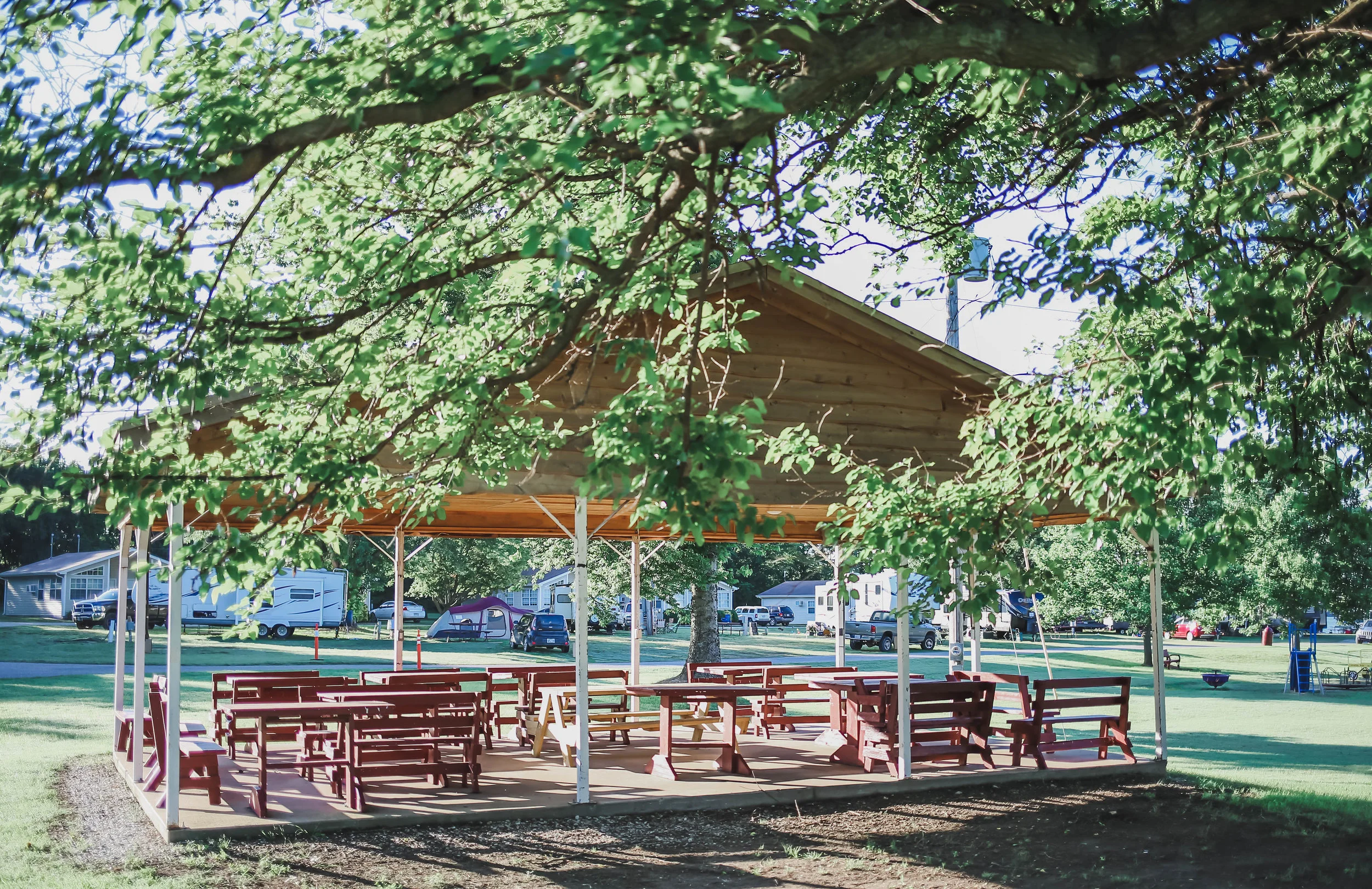 Suite Cabins — Eagles Landing Resort and Recreation Eagles lodge near me