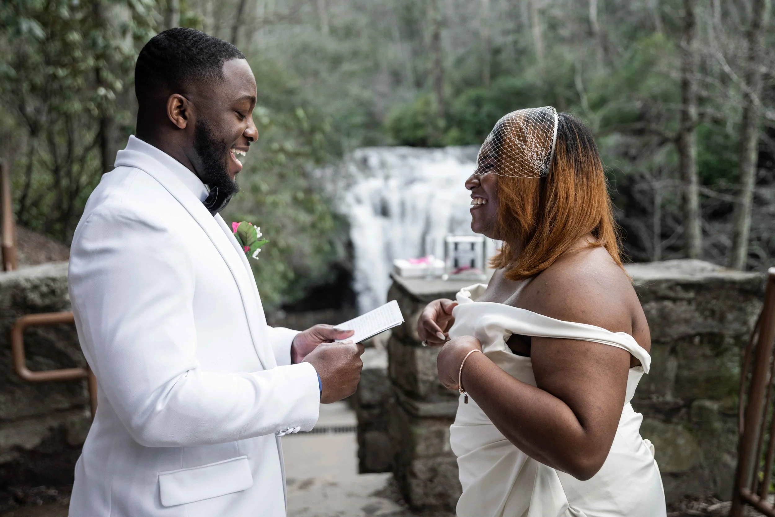 Waterfall Elopement at Dry Falls in the North Carolina Highlands_Durham Wedding Photographer-66.jpg
