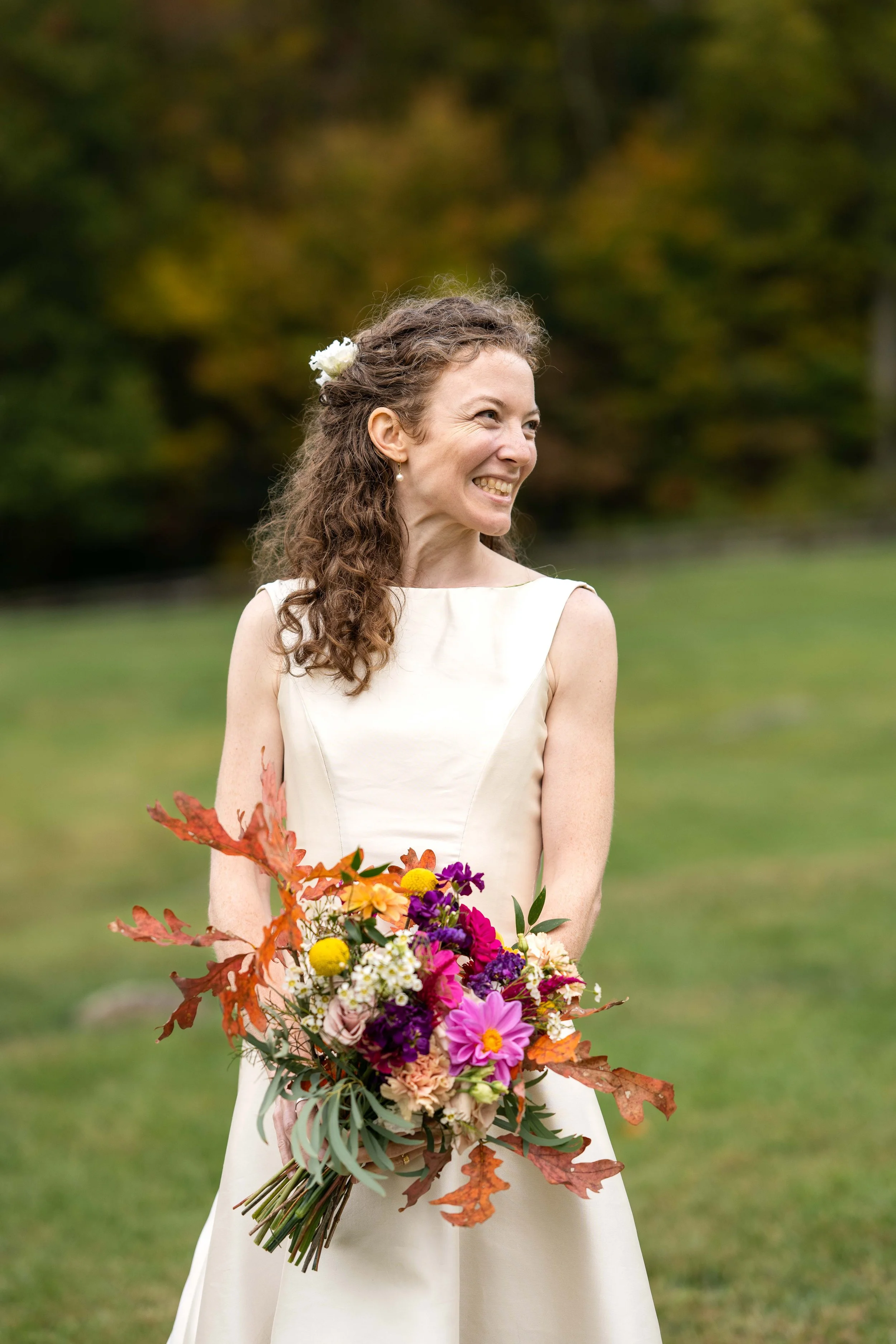 Durham Outdoor Wedding Photographer_candid and colorful wedding photos_North Carolina weddings-140.jpg