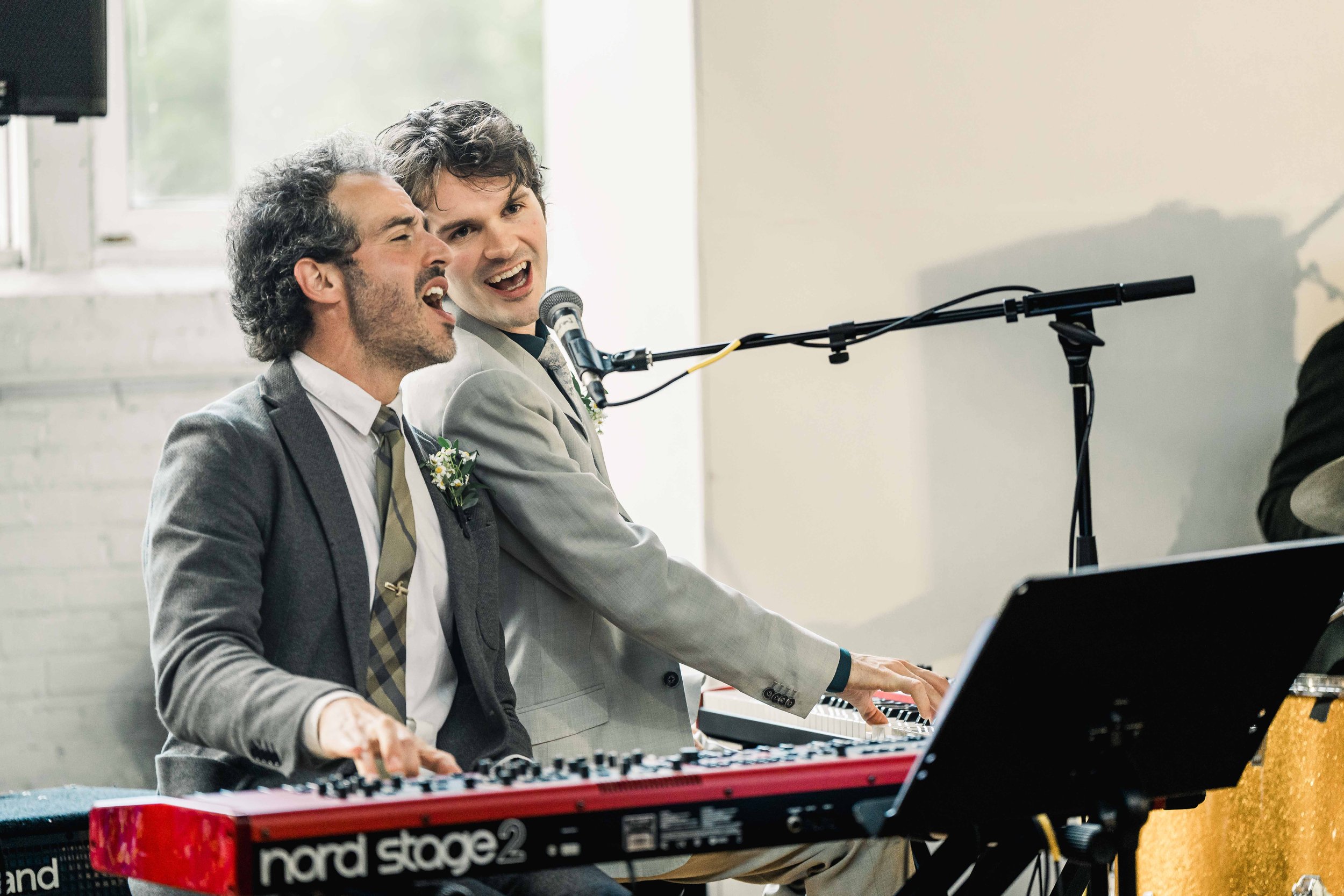 May Wedding at SPAF_Hudson Valley Wedding Photographers_Hybrid Wedding Film Photographers_NYC Wedding Photos-204.jpg