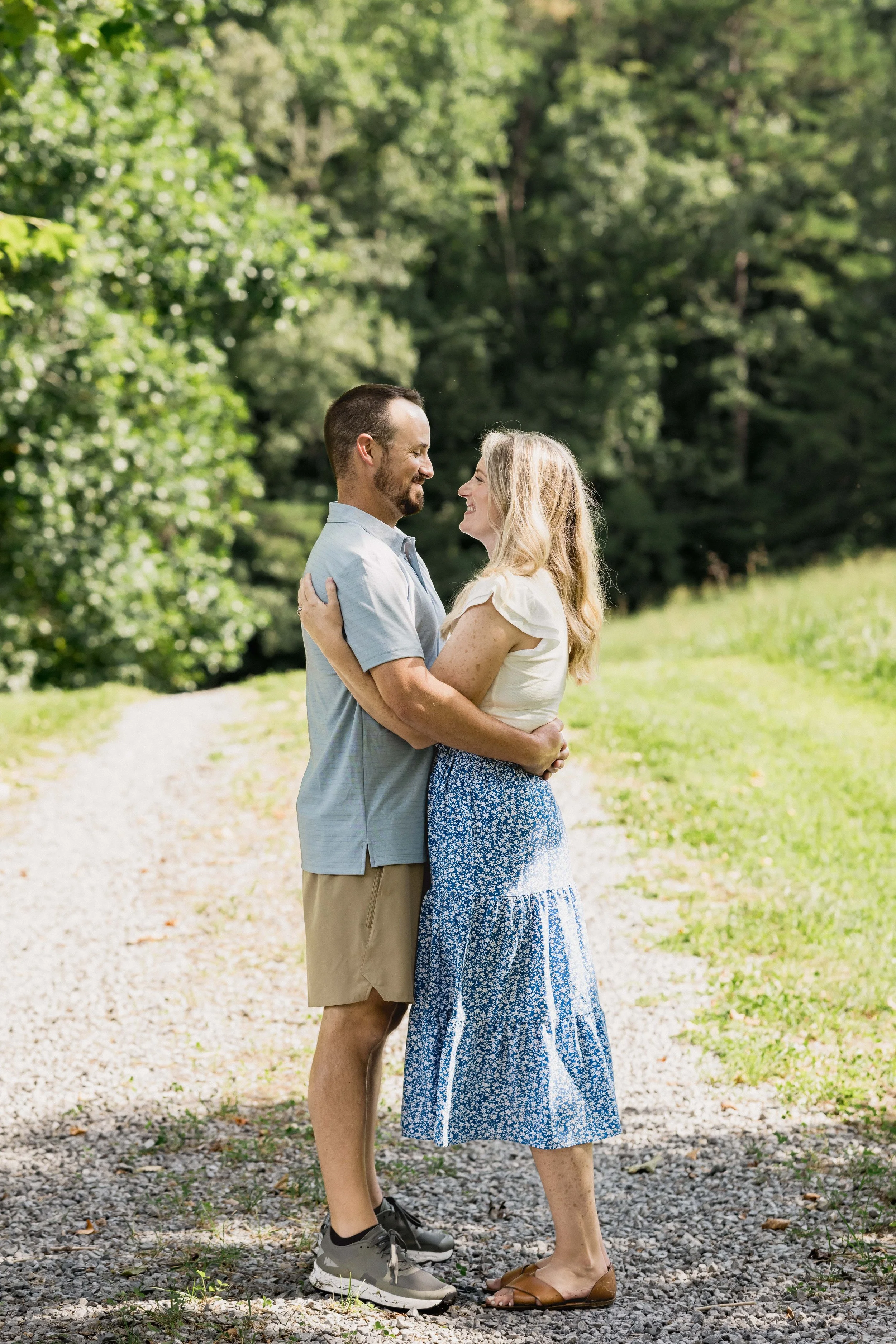 Extended Family Photoshoot at Home_Durham Family Photographer_Outdoor Family Photo Ideas-25.jpg