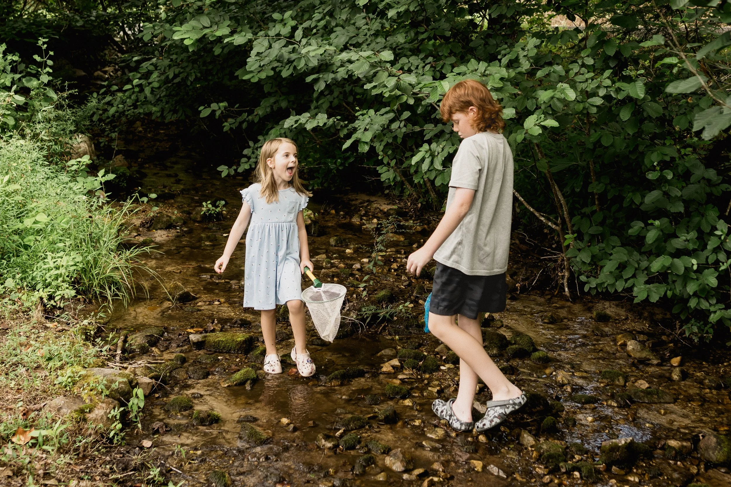 Extended Family Photoshoot at Home_Durham Family Photographer_Outdoor Family Photo Ideas-41.jpg