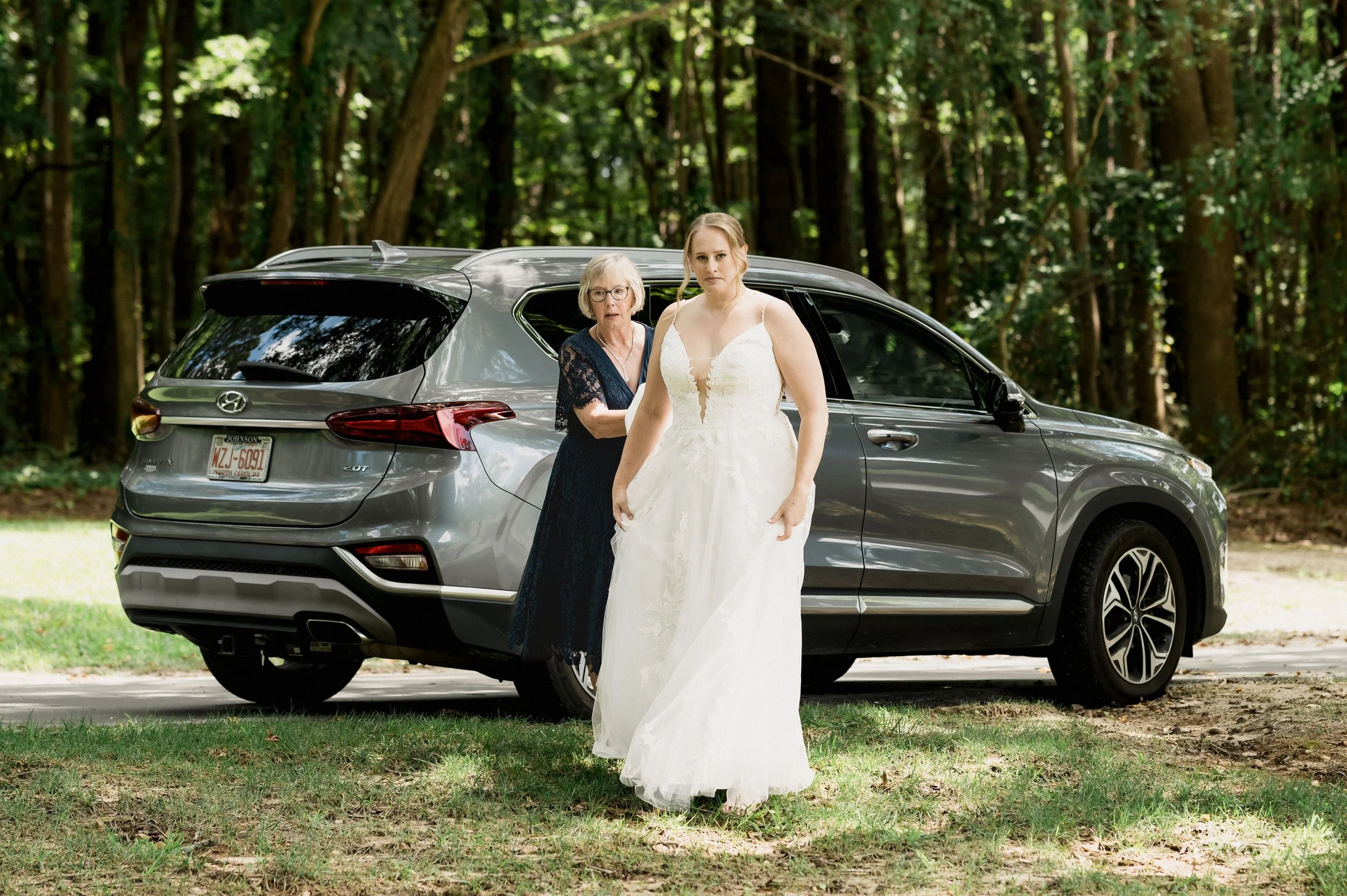 Simple and Vibrant August Wedding at Montague Lake in Raleigh North Carolina Blog 1 25.jpg