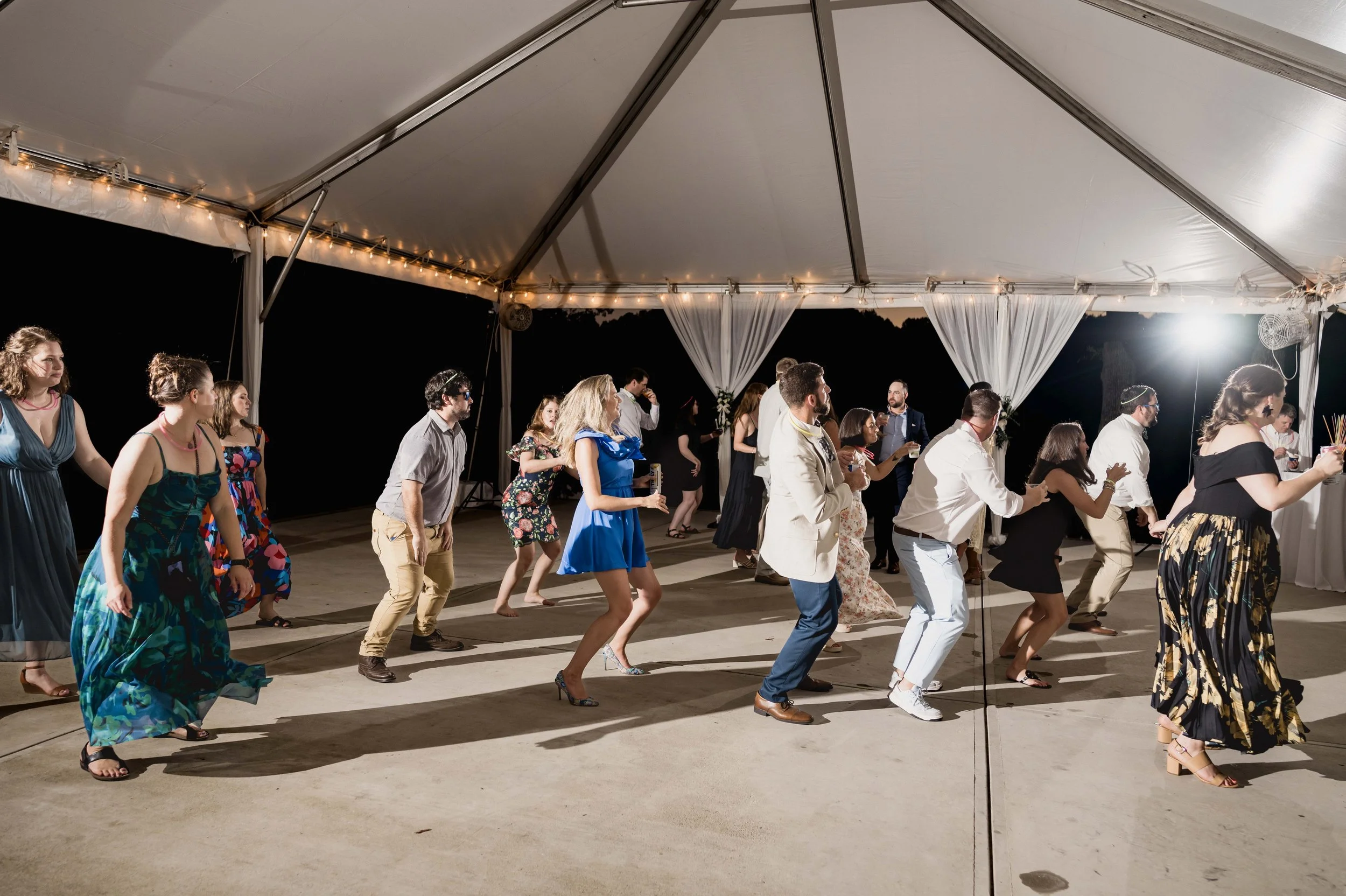 Simple and Vibrant August Wedding at Montague Lake in Raleigh North Carolina Blog 4 35.jpg