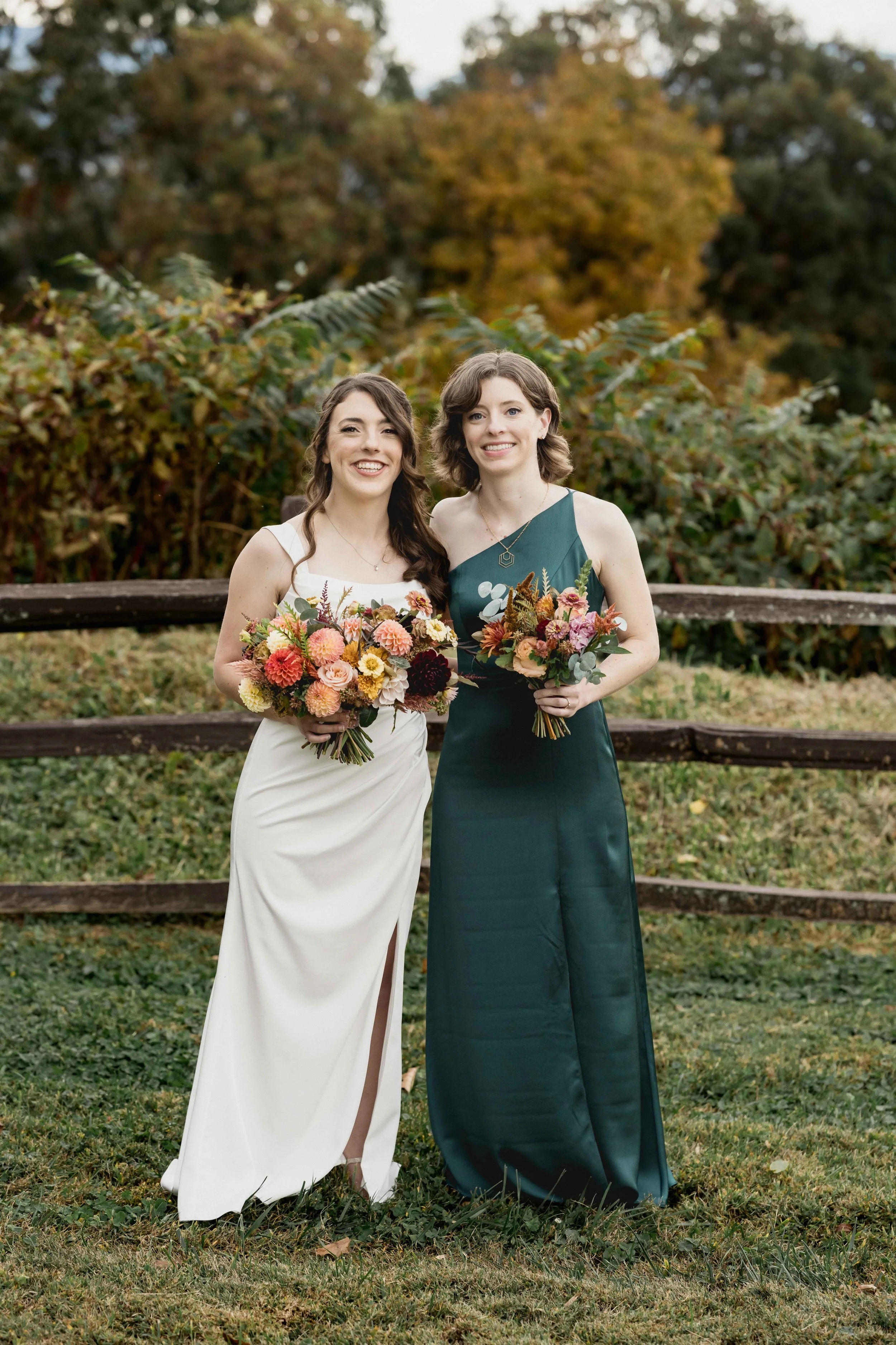 Texas-Meets-North Carolina October Mountain View Wedding at The Crest Center in Asheville, NC_North Carolina Wedding Photographer-70.jpg