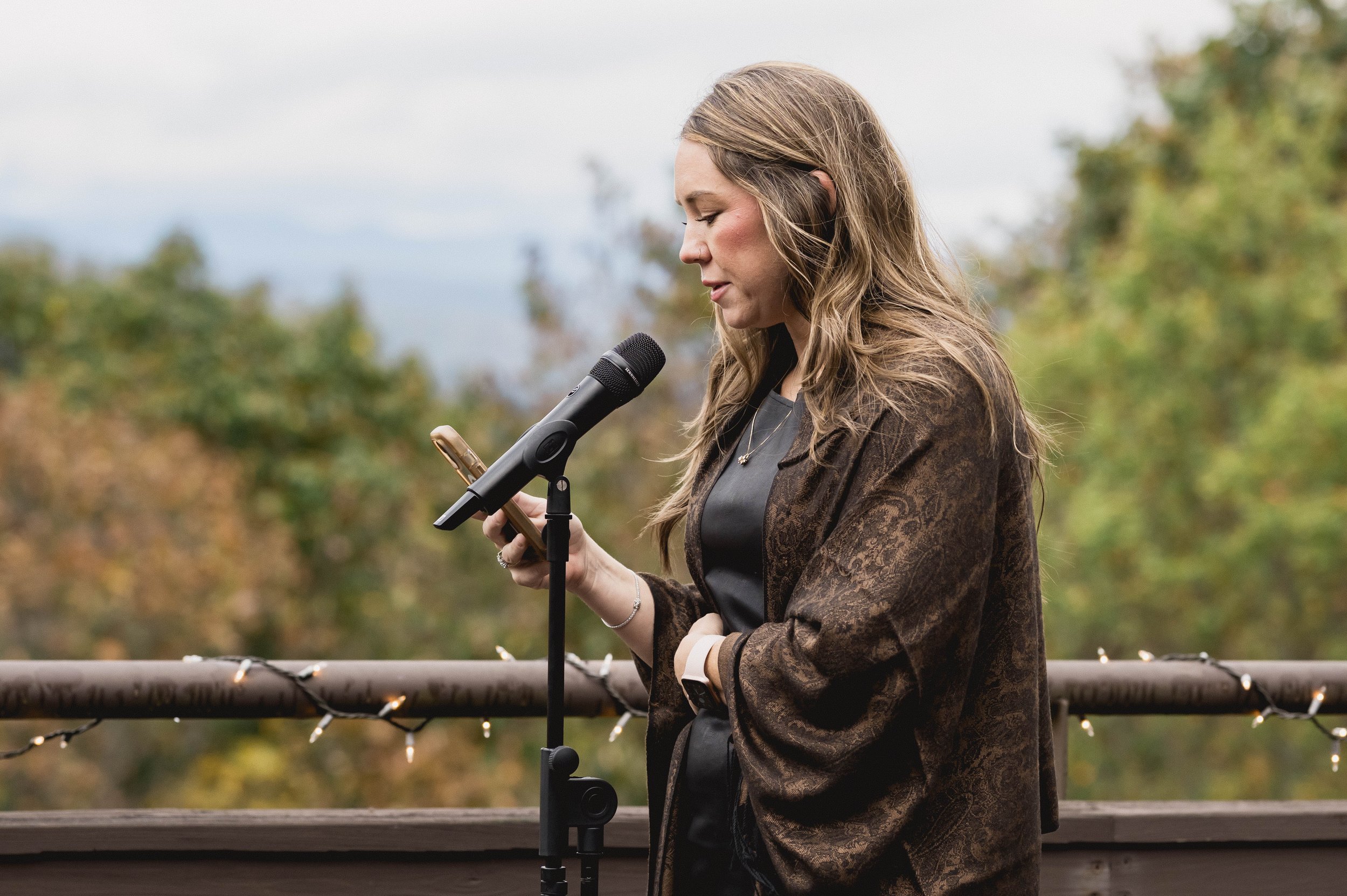 Texas-Meets-North Carolina October Mountain View Wedding at The Crest Center in Asheville, NC_North Carolina Wedding Photographer-100.jpg