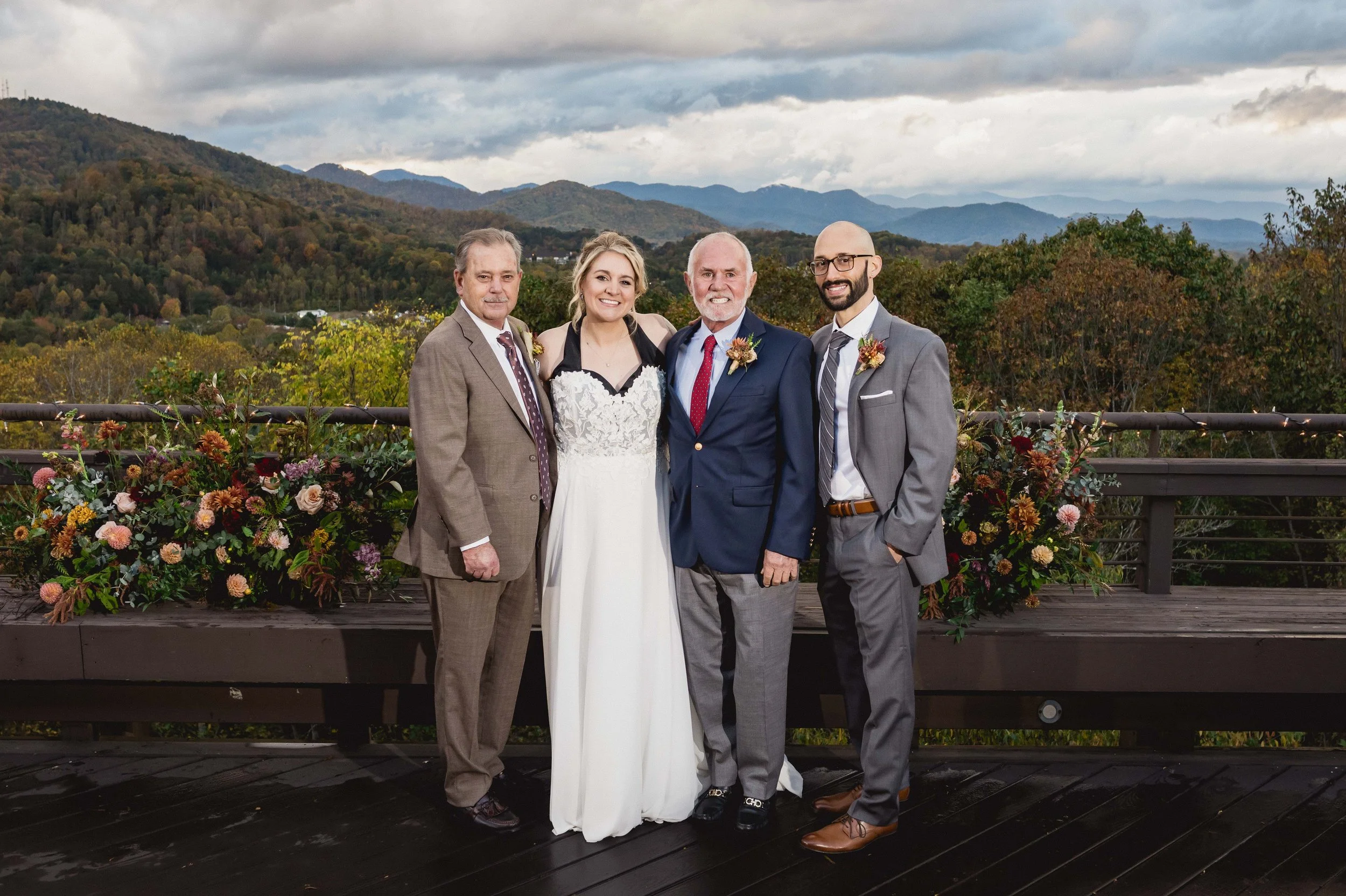 Texas-Meets-North Carolina October Mountain View Wedding at The Crest Center in Asheville, NC_North Carolina Wedding Photographer-136.jpg