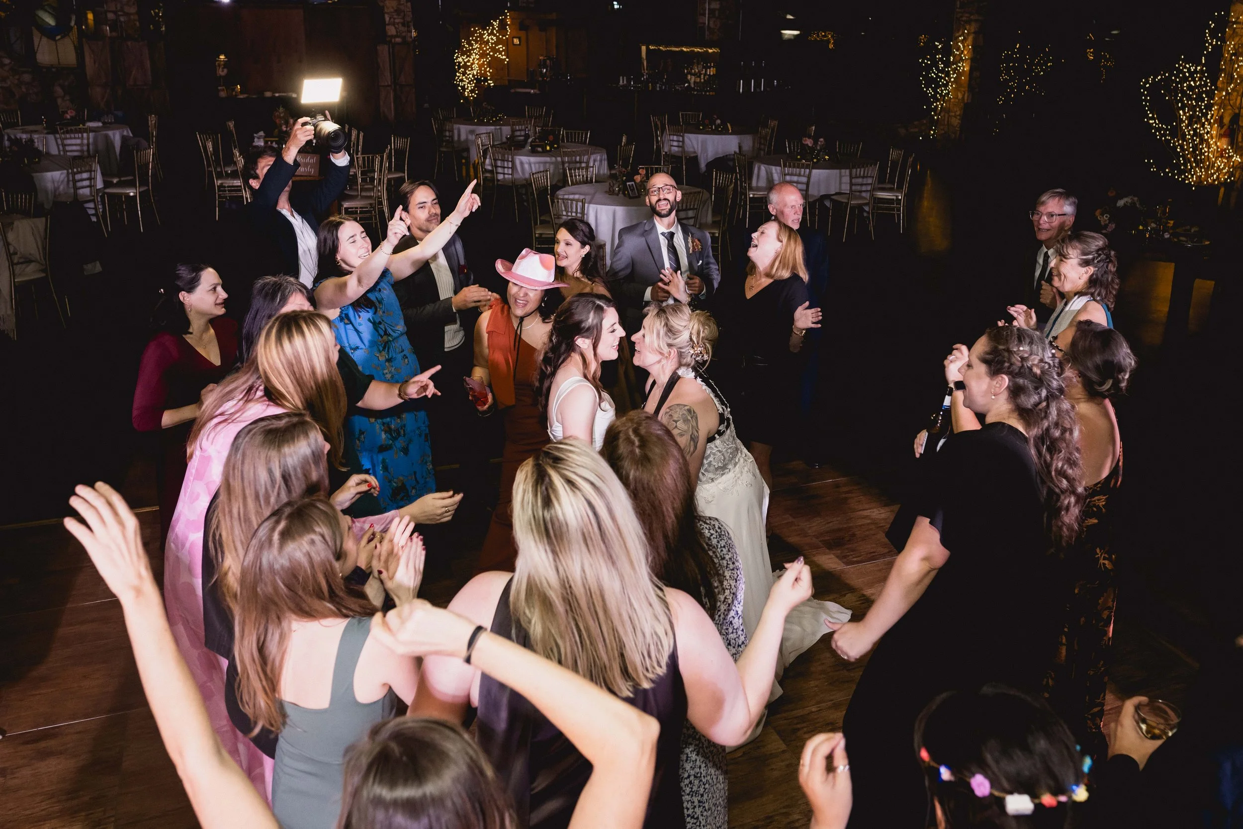 Texas-Meets-North Carolina October Mountain View Wedding at The Crest Center in Asheville, NC_North Carolina Wedding Photographer-245.jpg