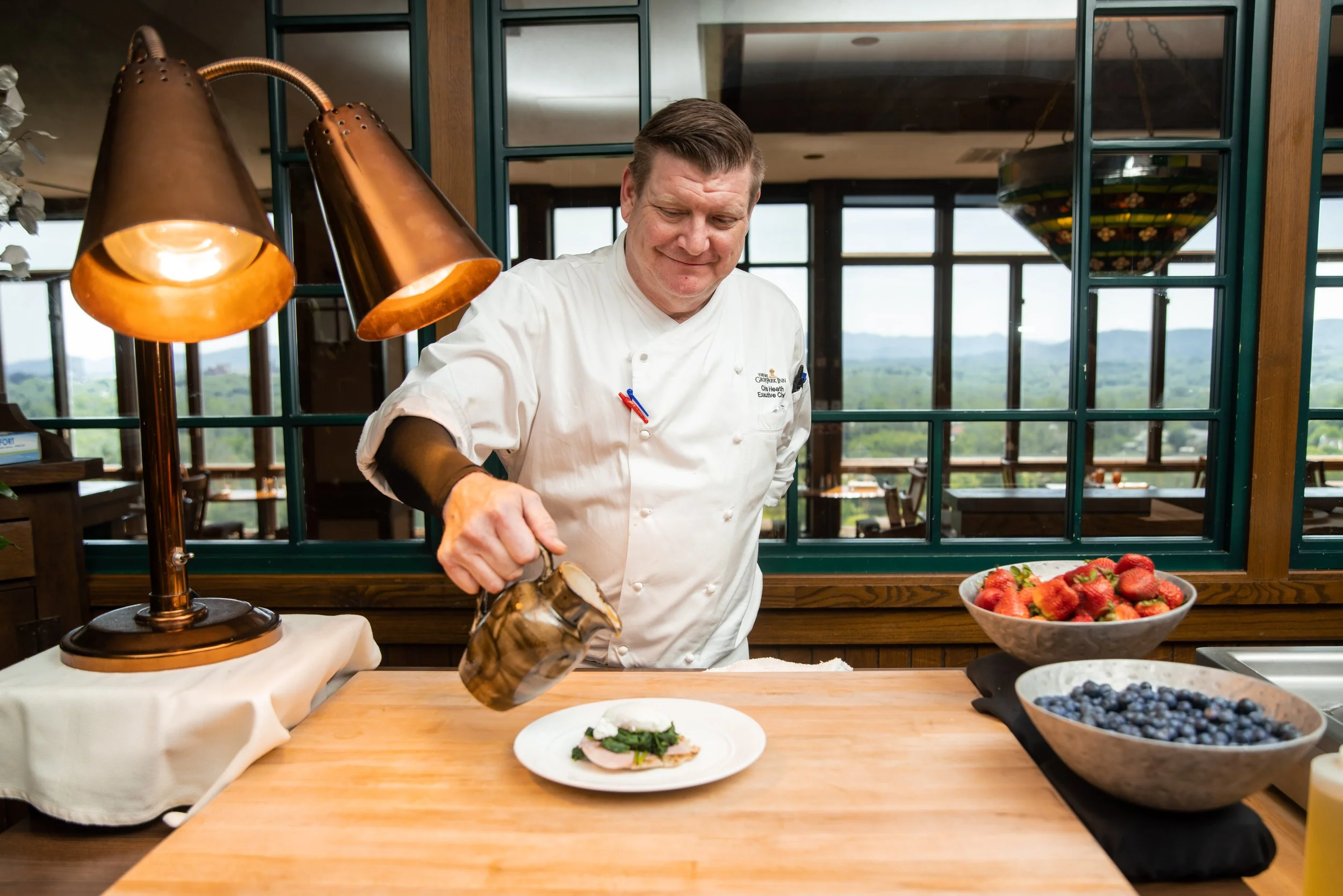 Grove Park Inn_Eggs Benedict 12.jpg