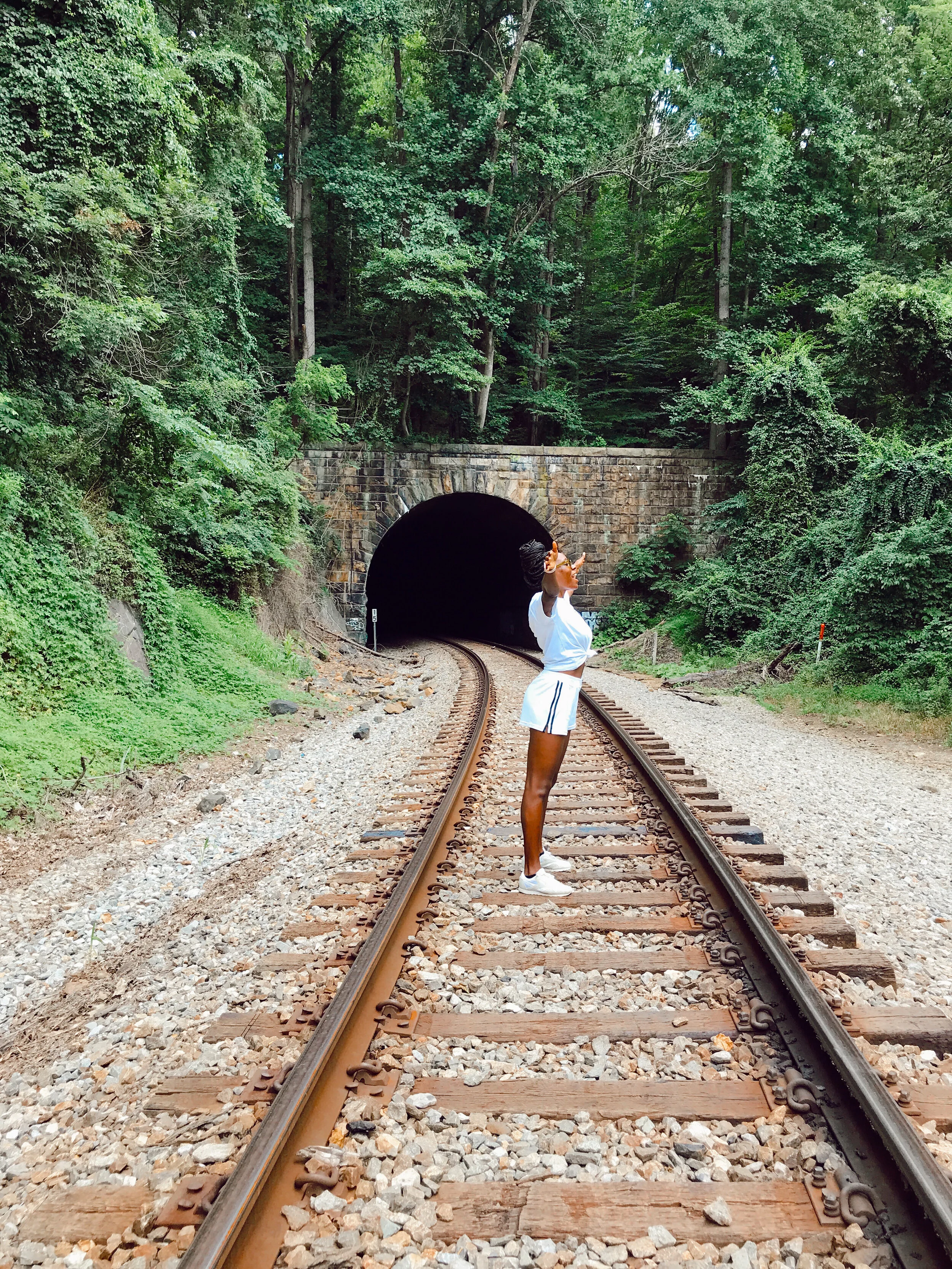 TOP 10 HIKING TRAILS IN THE D.C., MARYLAND, VIRGINIA AREA. 